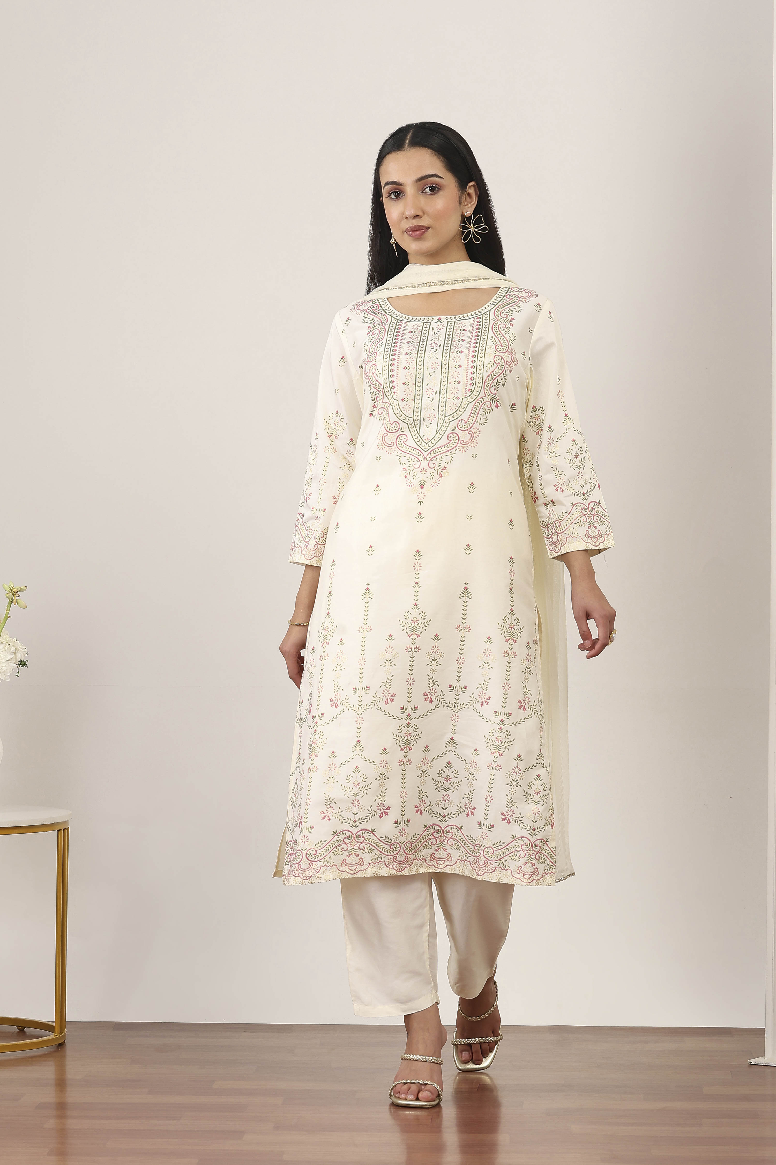 Blue Viscose Polyester Straight Suit Sets image number 6