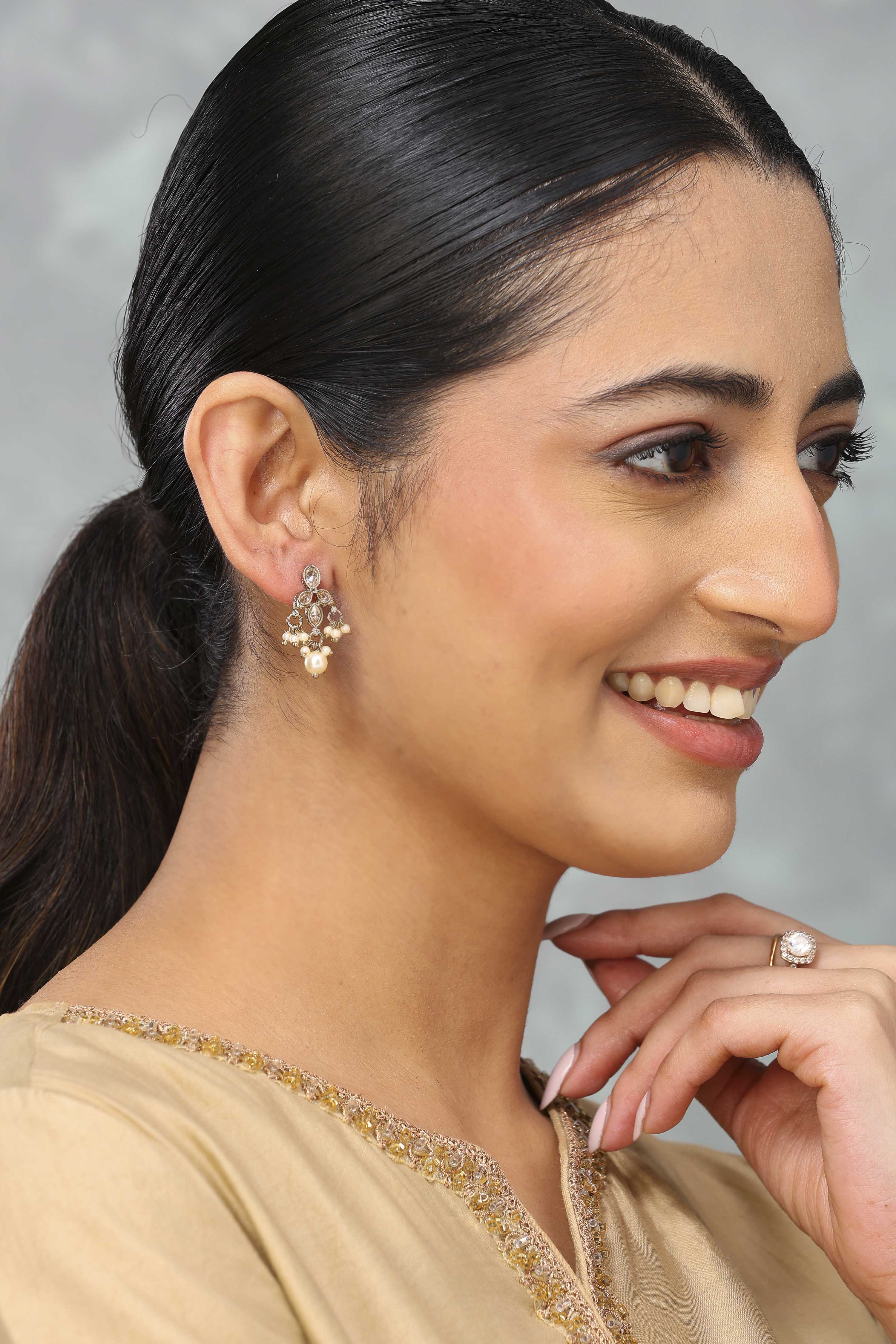 Champagne Brass Drop & danglers image number 3