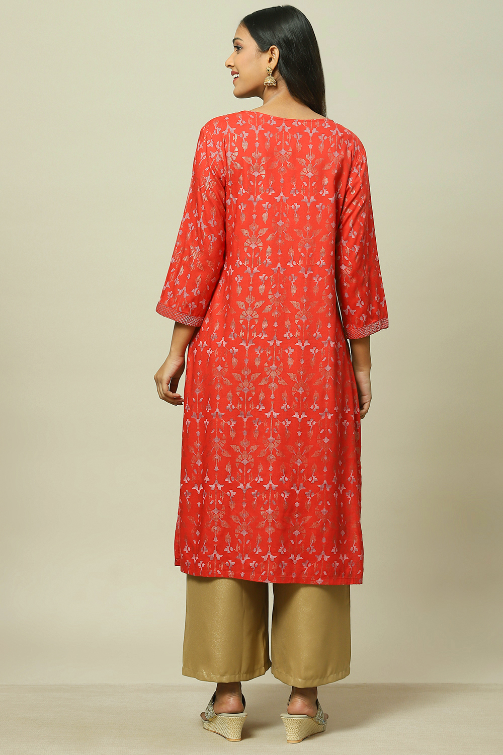 Red LIVA Straight Kurta image number 4