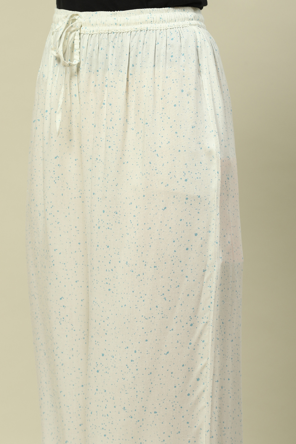 Green LIVA Straight Printed Palazzo image number 1