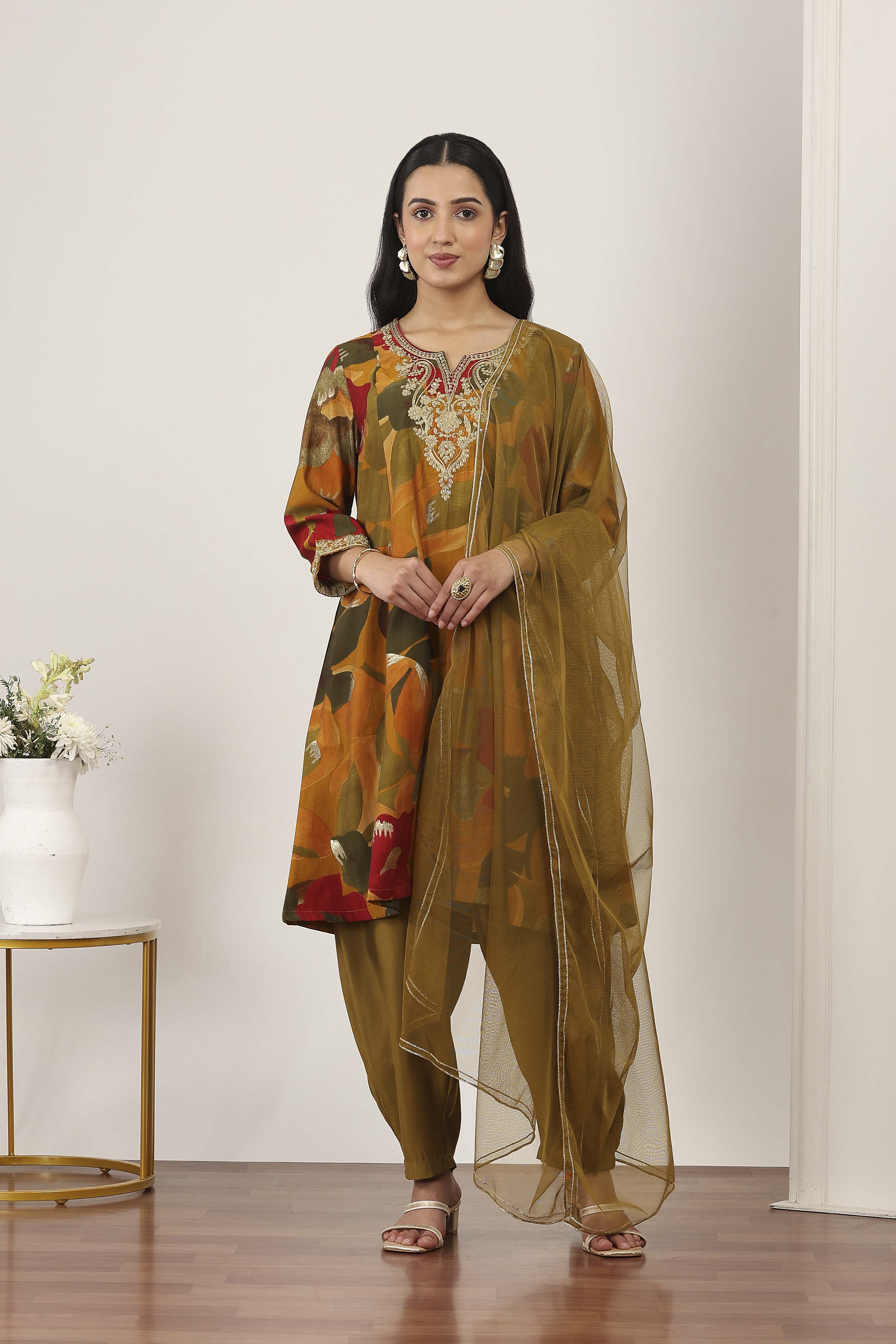 Yellow Viscose Polyester A-Line Suit Sets image number 6