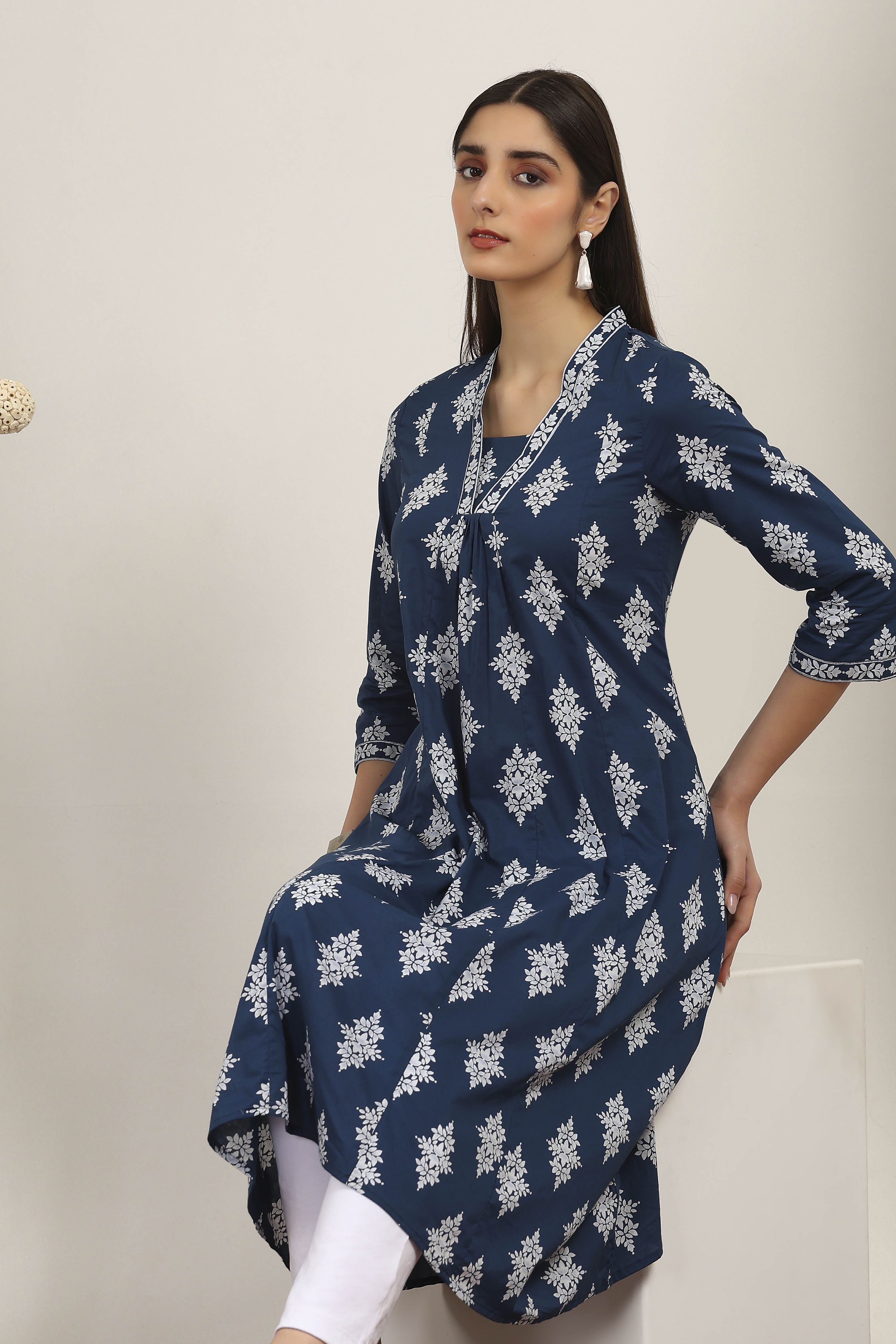 Blue Cotton A-line & Kalidar Kurtas image number 5