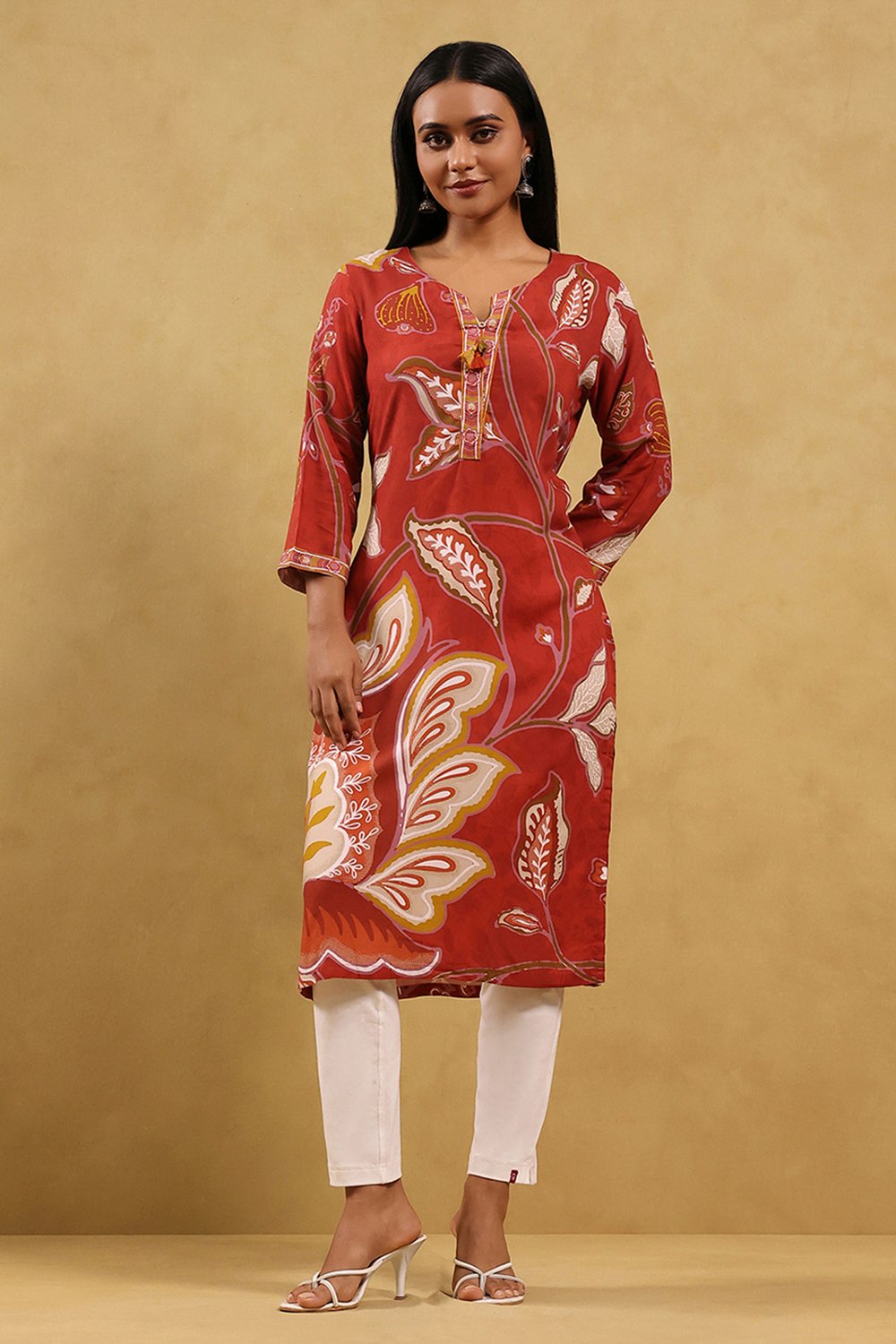 Red Viscose Rayon Printed Straight Kurta image number 5