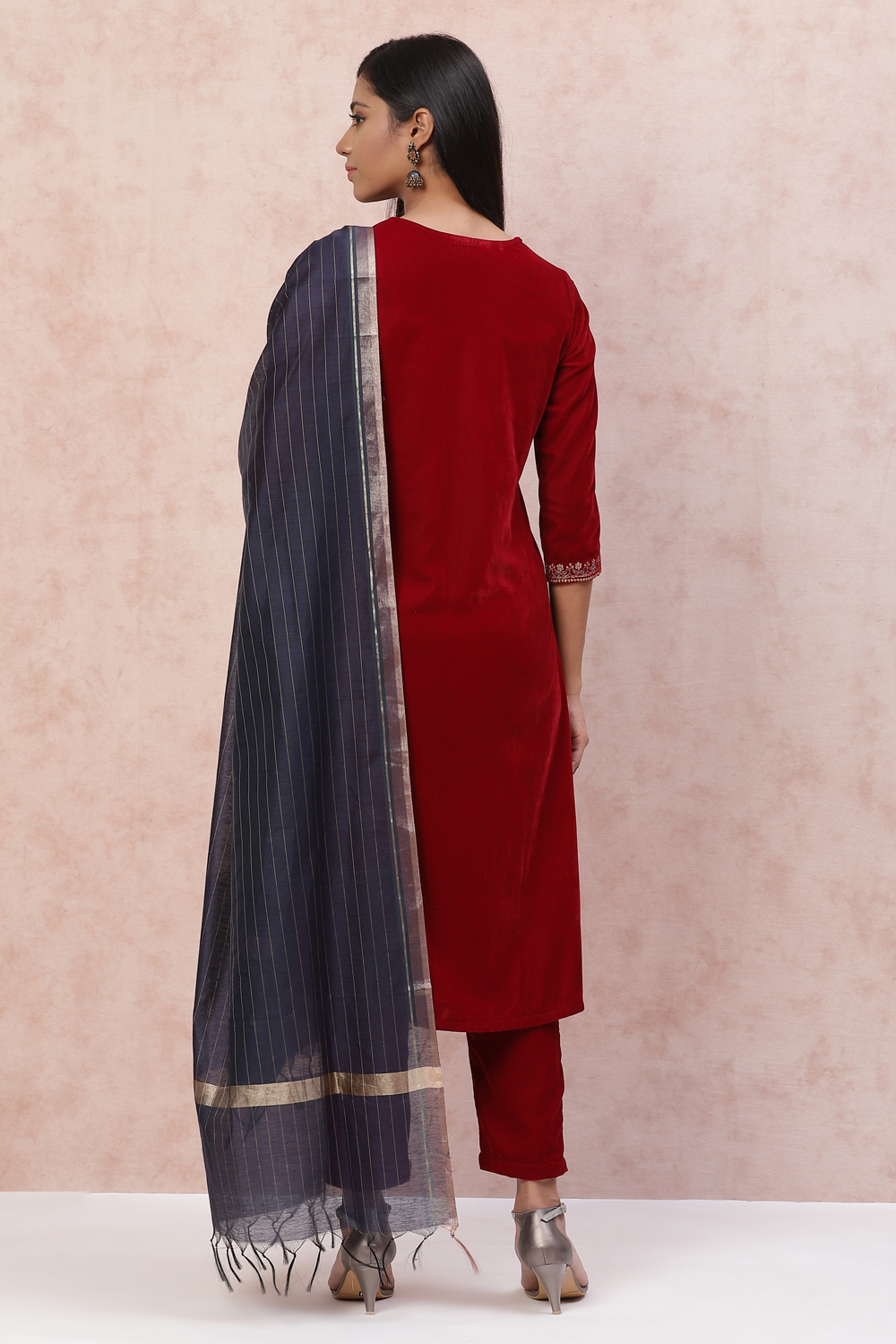 Maroon Velvet Straight Suit Set image number 7
