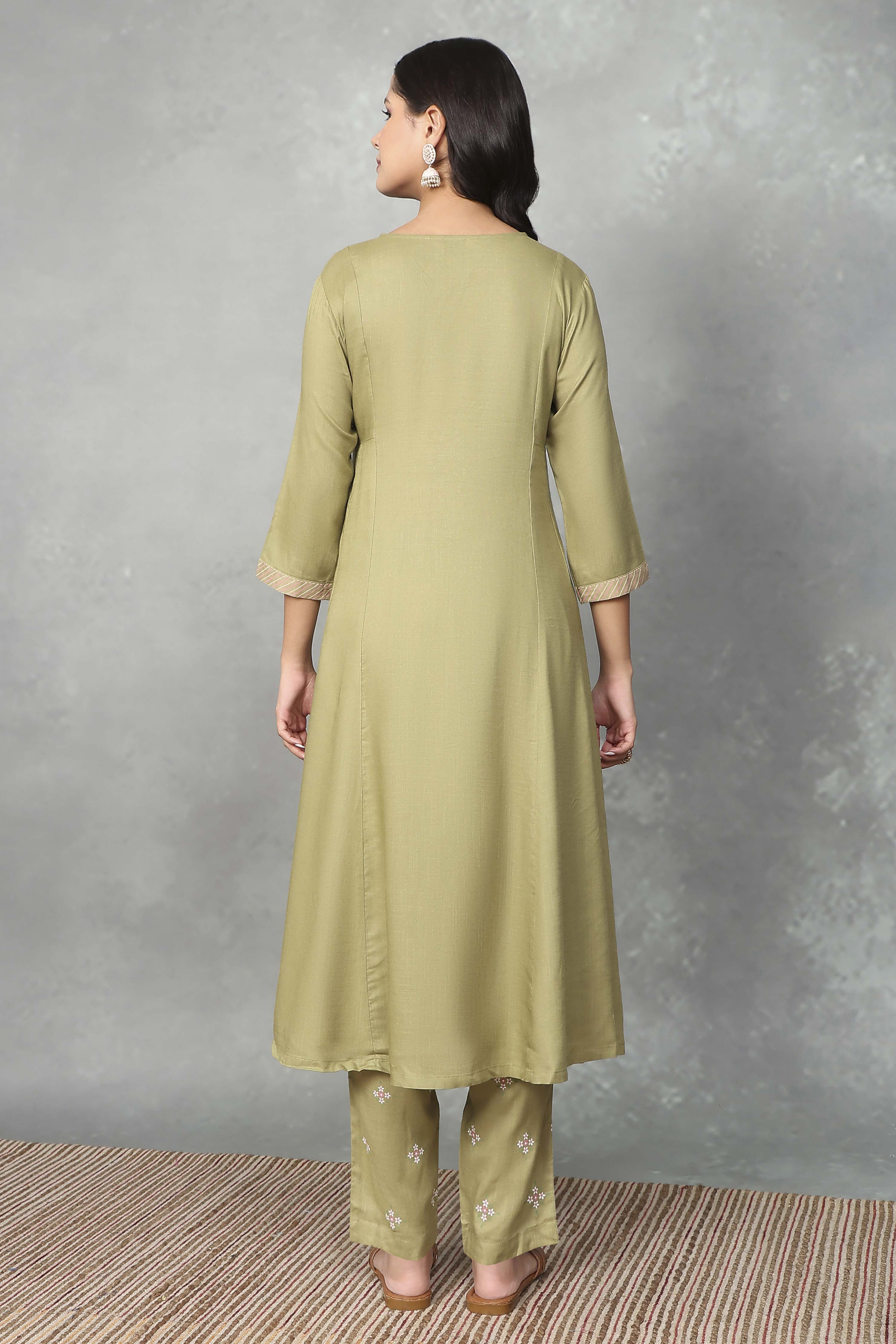 Sage Green Embroidered Kalidar Suit Set image number 4