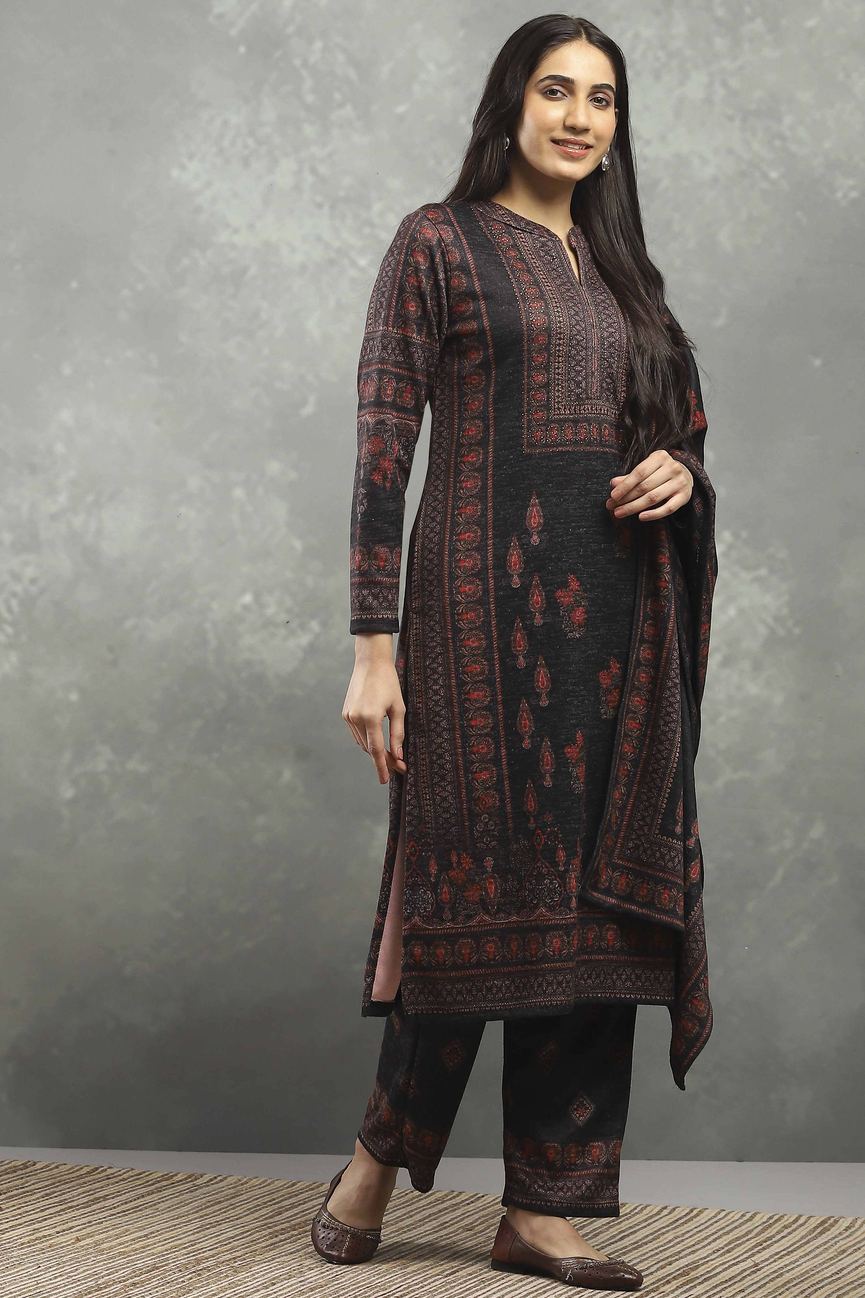 Black Polyester Printed Straight Suit Set image number 5