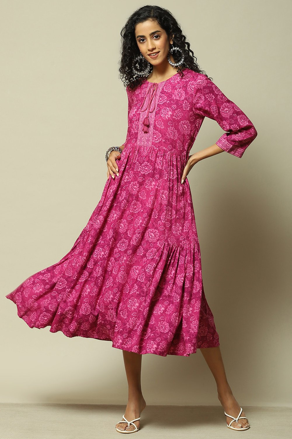 Pink LIVA Straight Printed Kurta image number 0