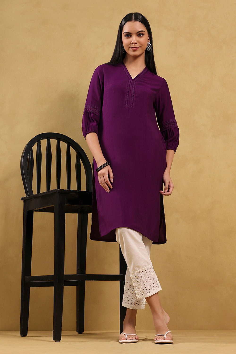 Purple Viscose Blend Solid Straight Kurta image number 4