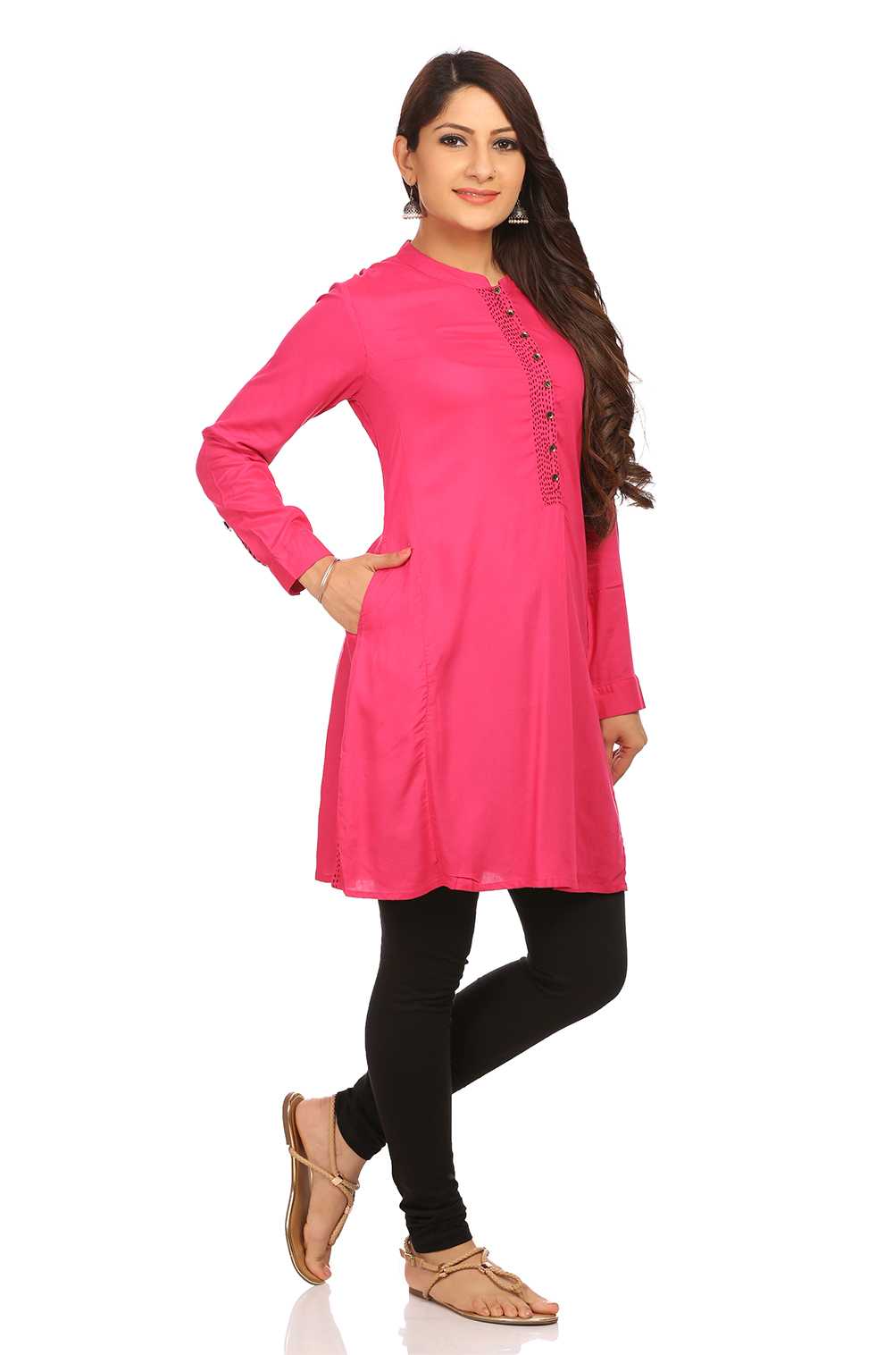 Fuschia Straight Rayon Kurta image number 1