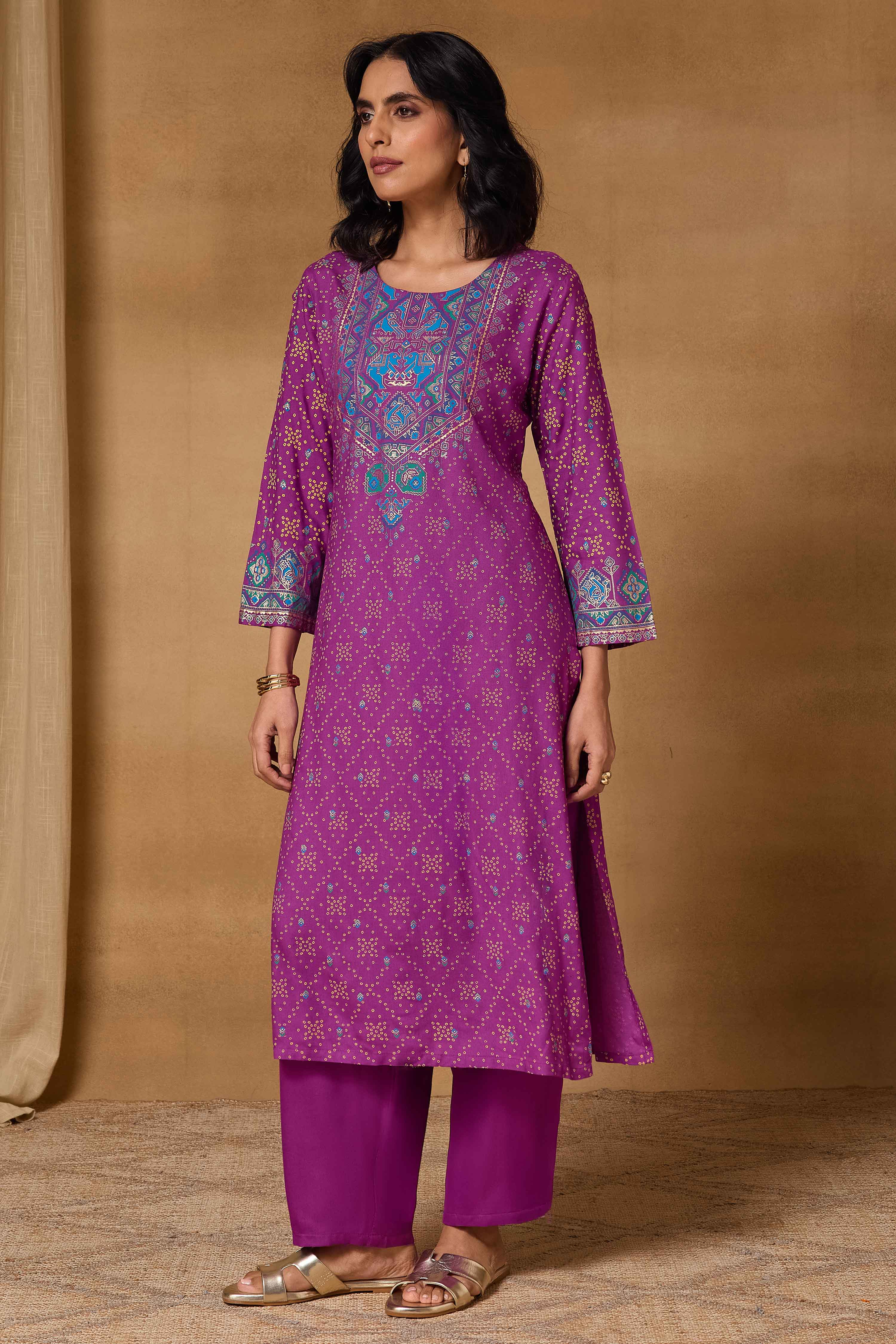 Emerald Green Viscose Rayon Straight Printed Kurta Pants Set image number 4