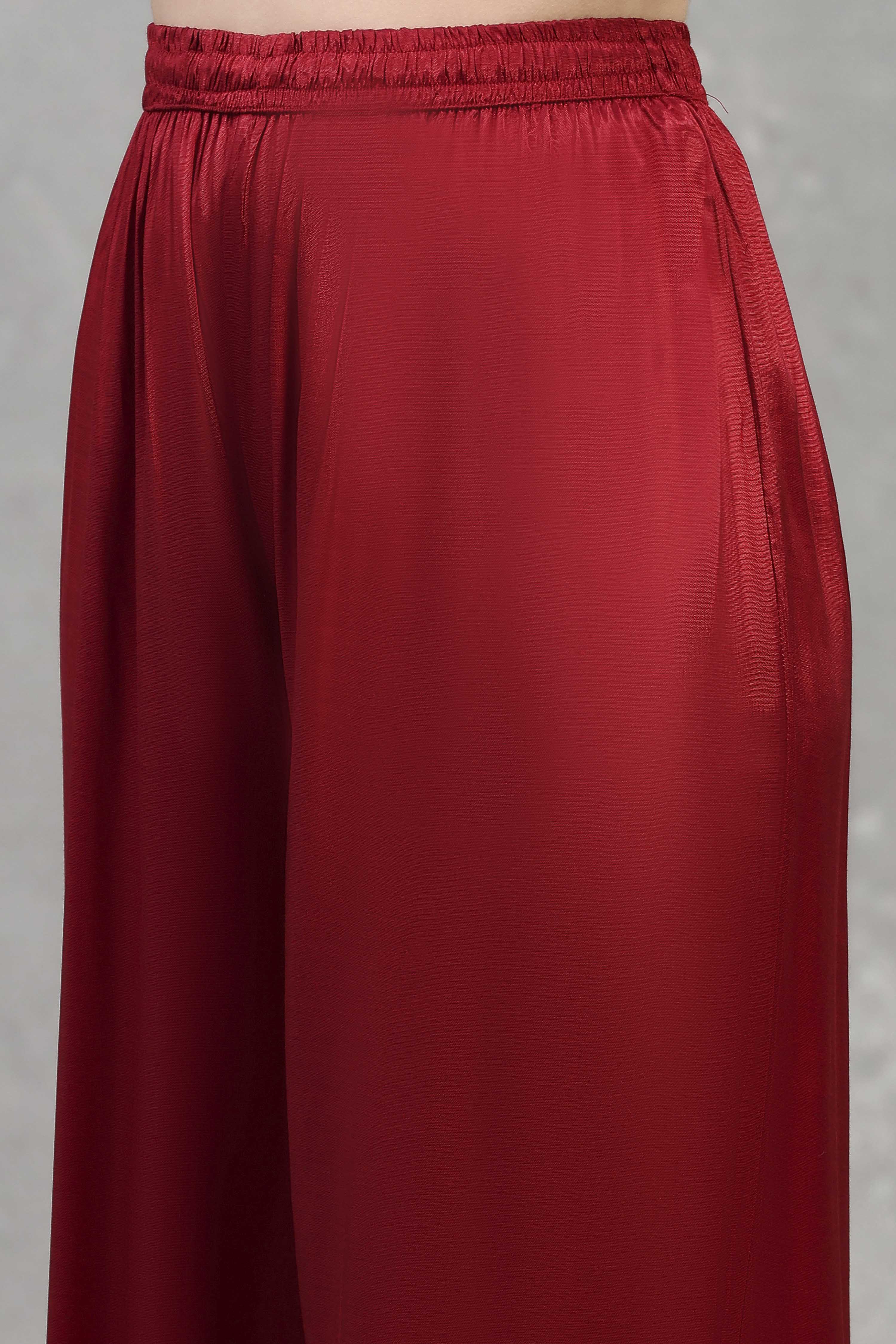 Red Viscose Rayon Embroidered Gathered Suit Set image number 2