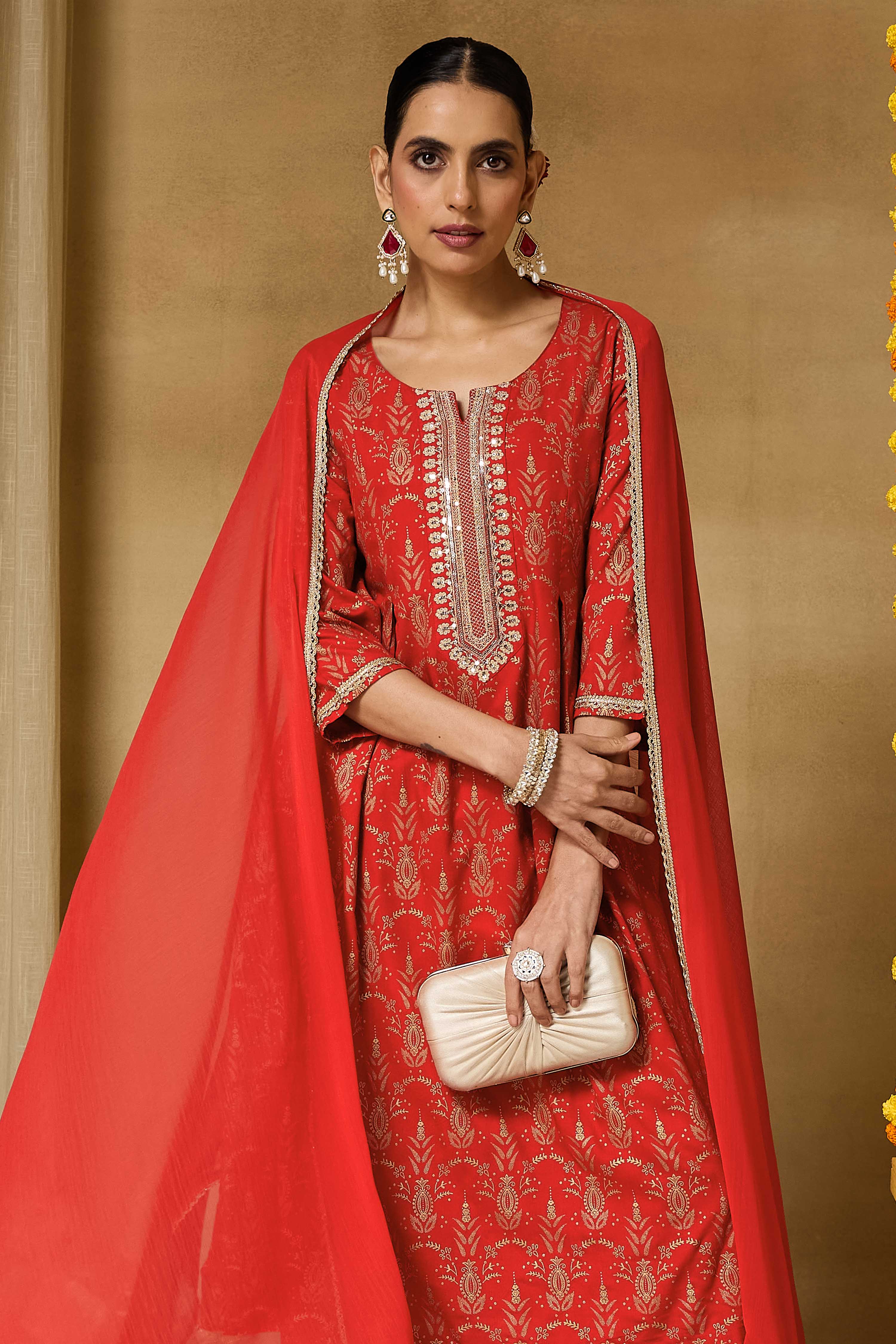 Red Viscose Rayon Straight Printed Suit Set image number 8