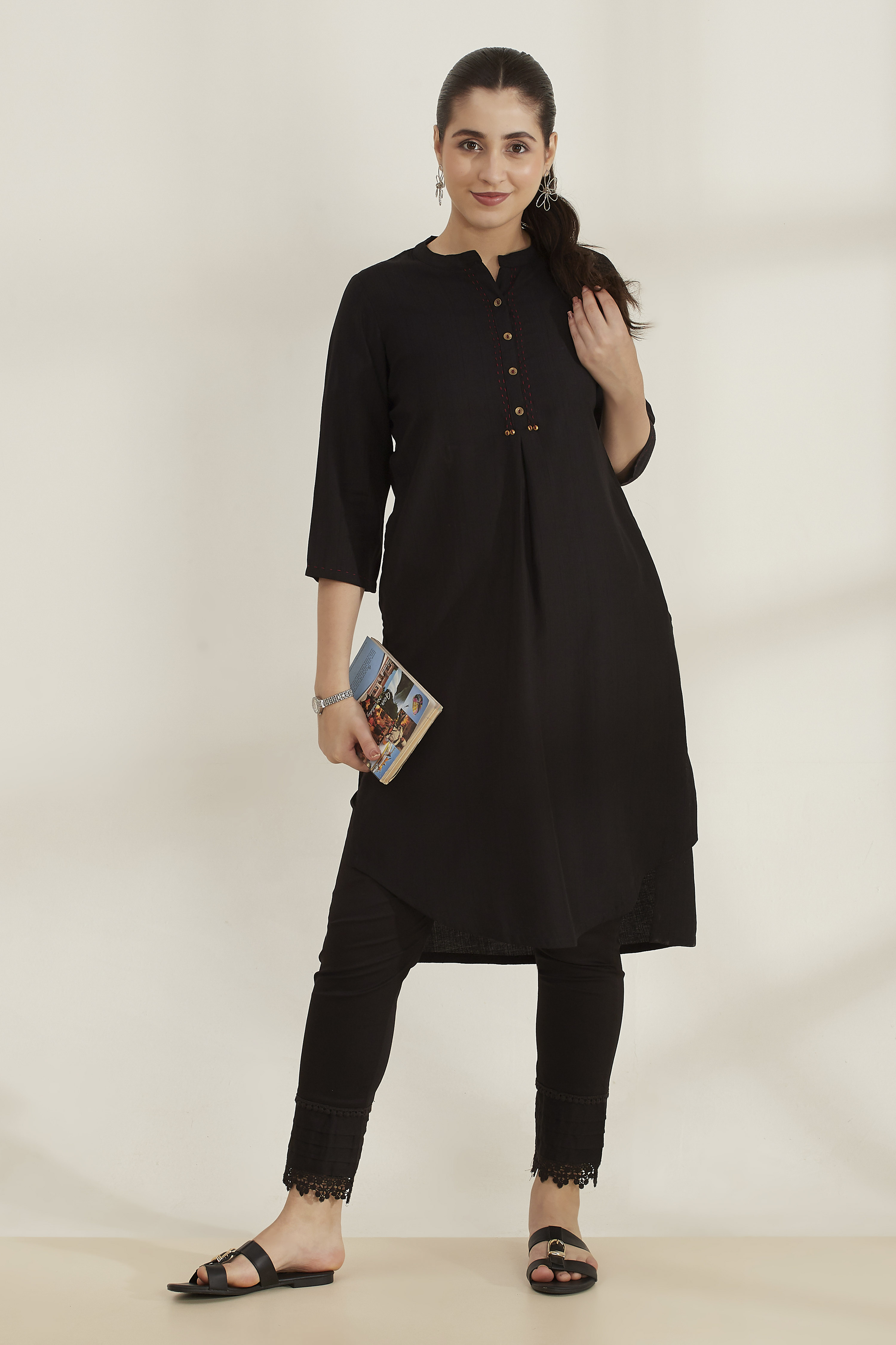 Black Viscose Blend Straight Solid Kurta image number 0