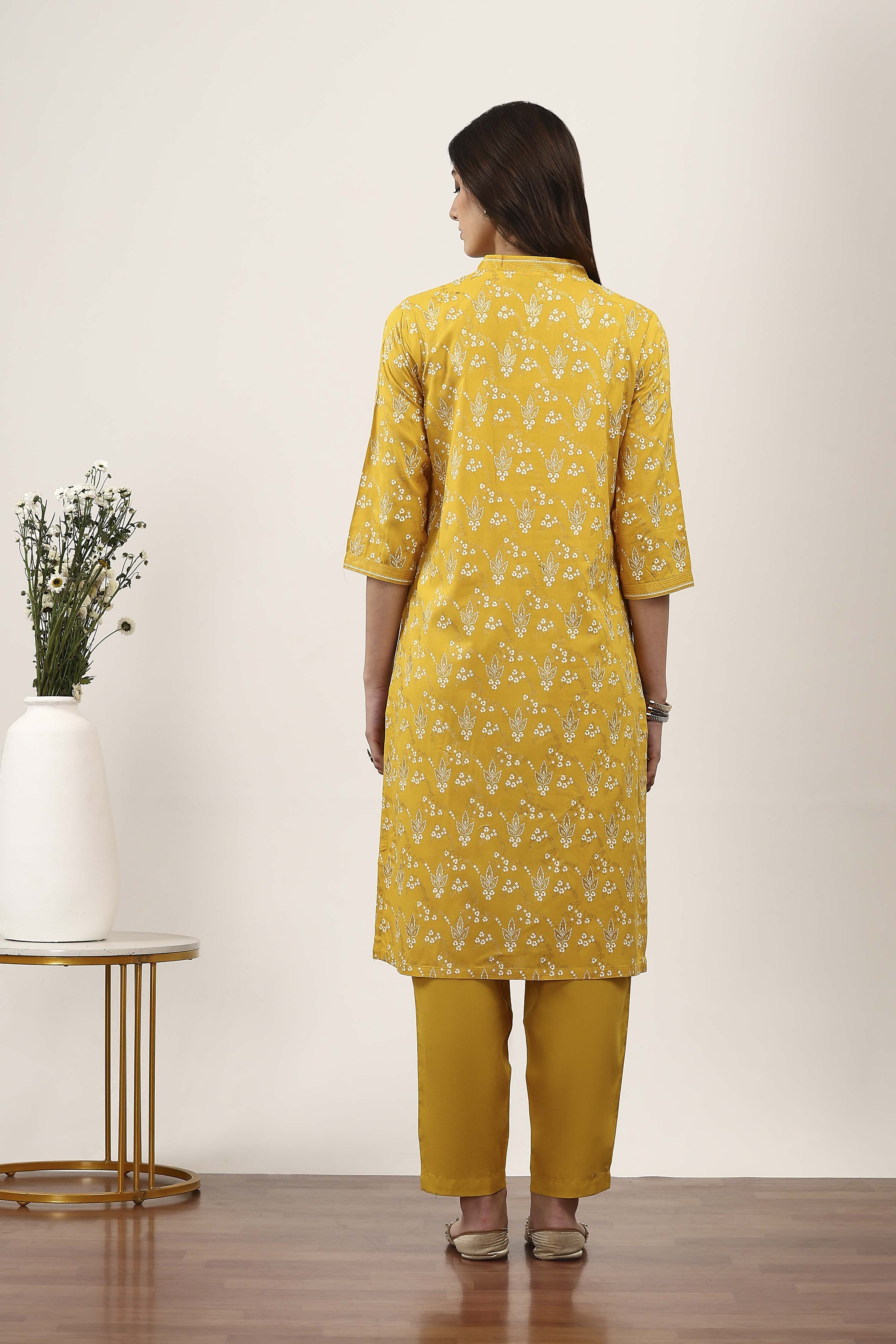 Pink Viscose Rayon Kurta Pants Set image number 4