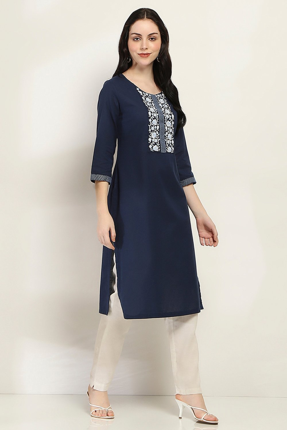Indigo Cotton Blend Straight Kurta image number 4