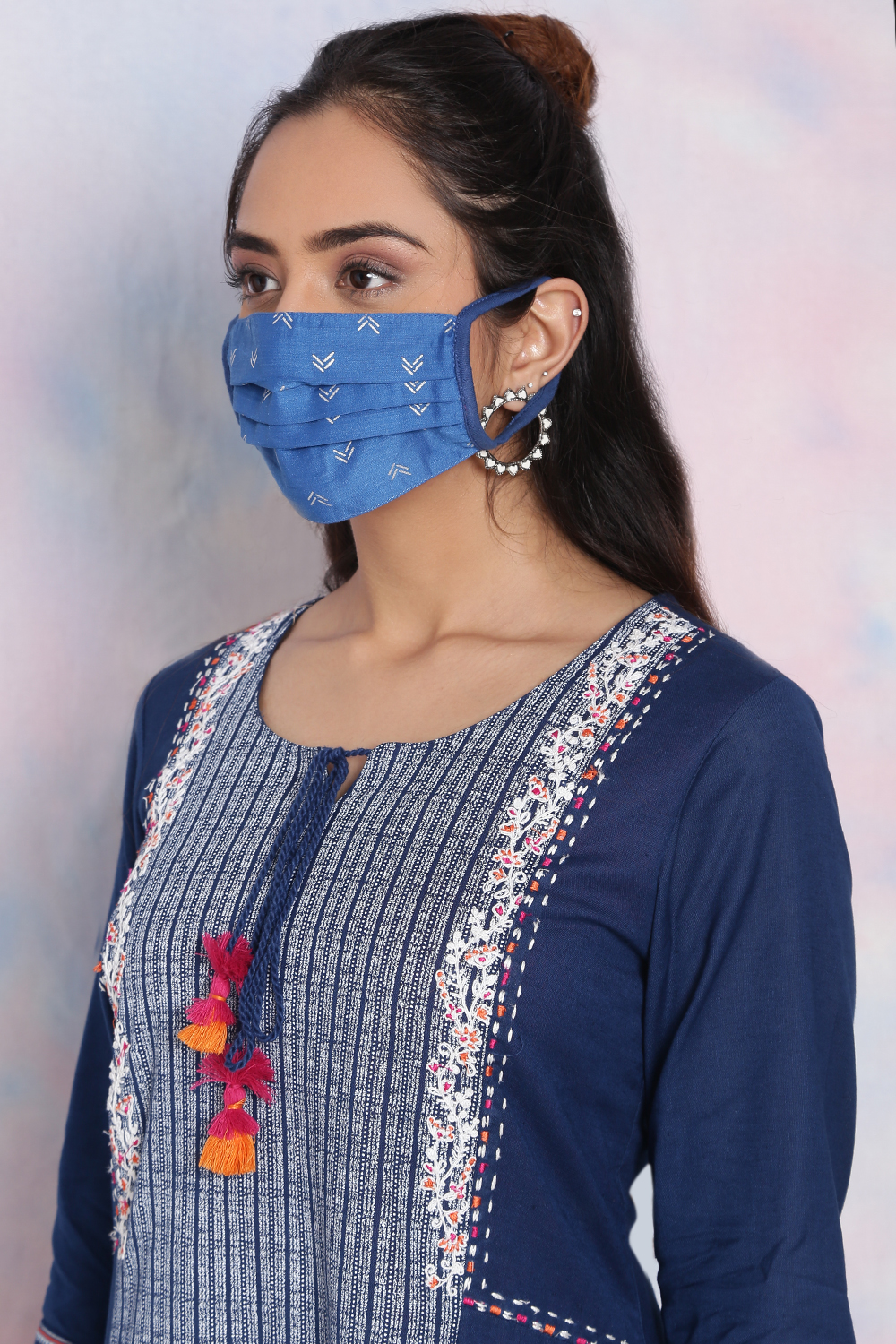 Royal Blue Polyester Mask image number 3