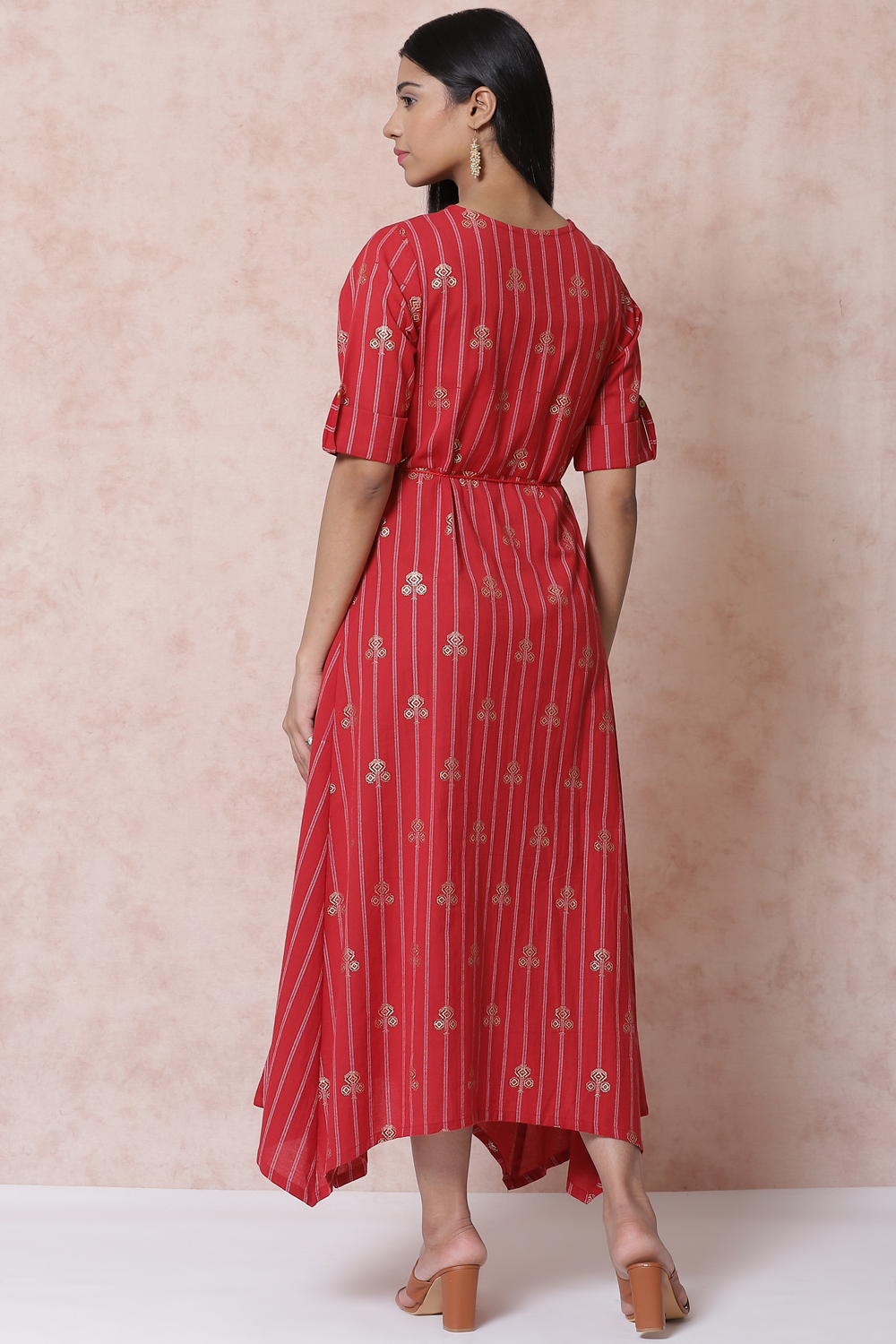 Red Cotton Flax Asymmetric Dress image number 4