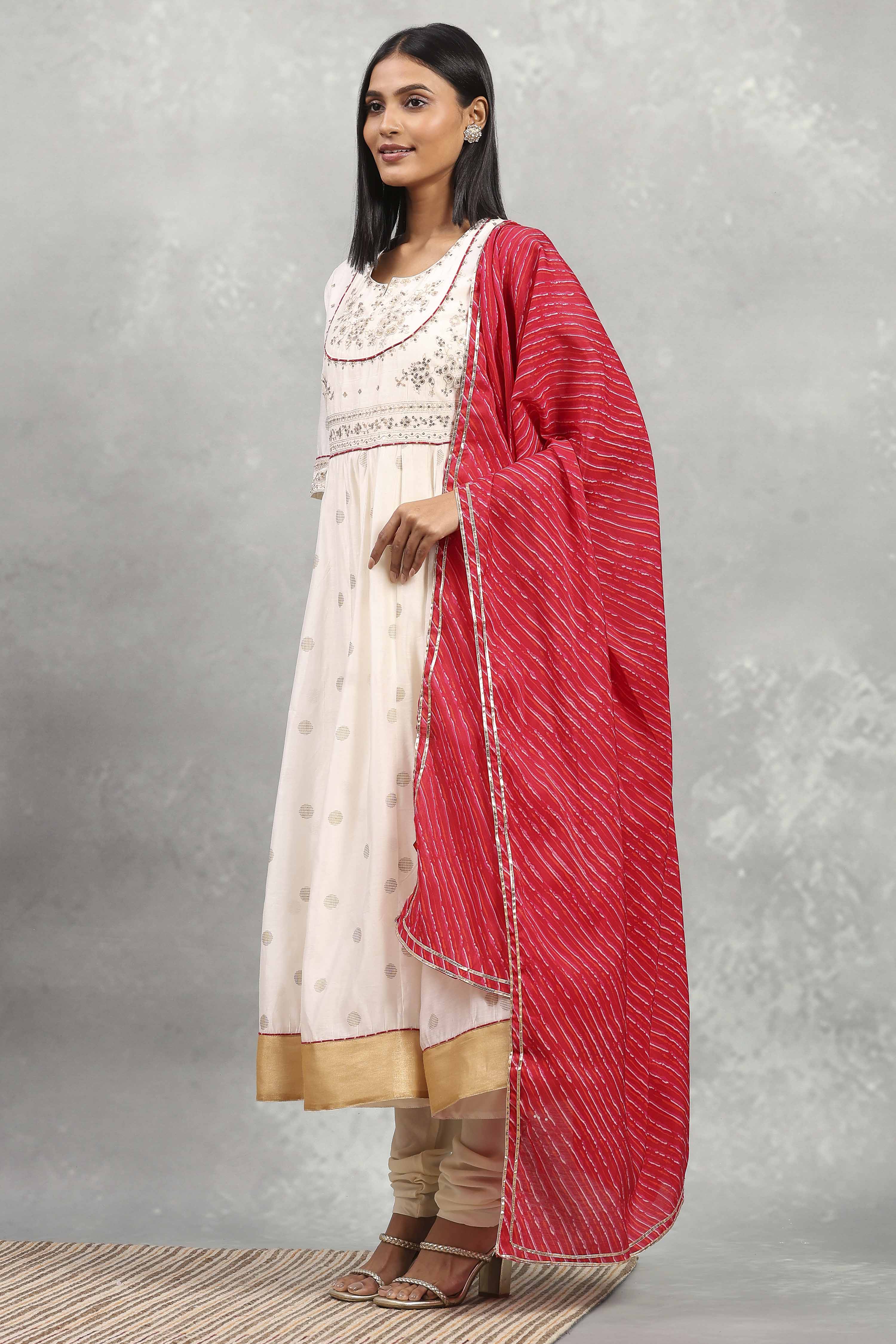 Off White Viscose Blend Printed Kalidar Suit Set image number 3