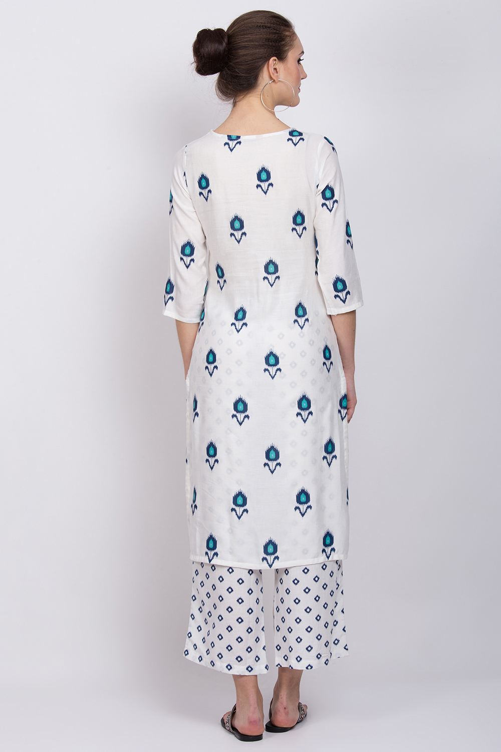 Off White Viscose Straight Suit Set image number 4