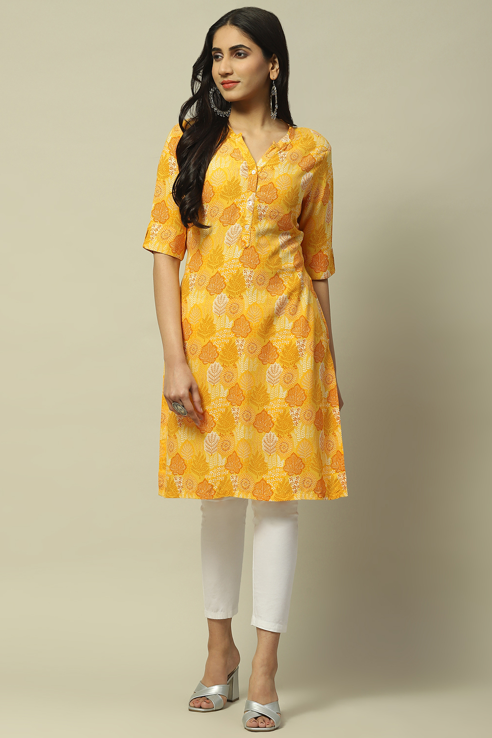 Yellow Rayon Staight Kurta image number 5