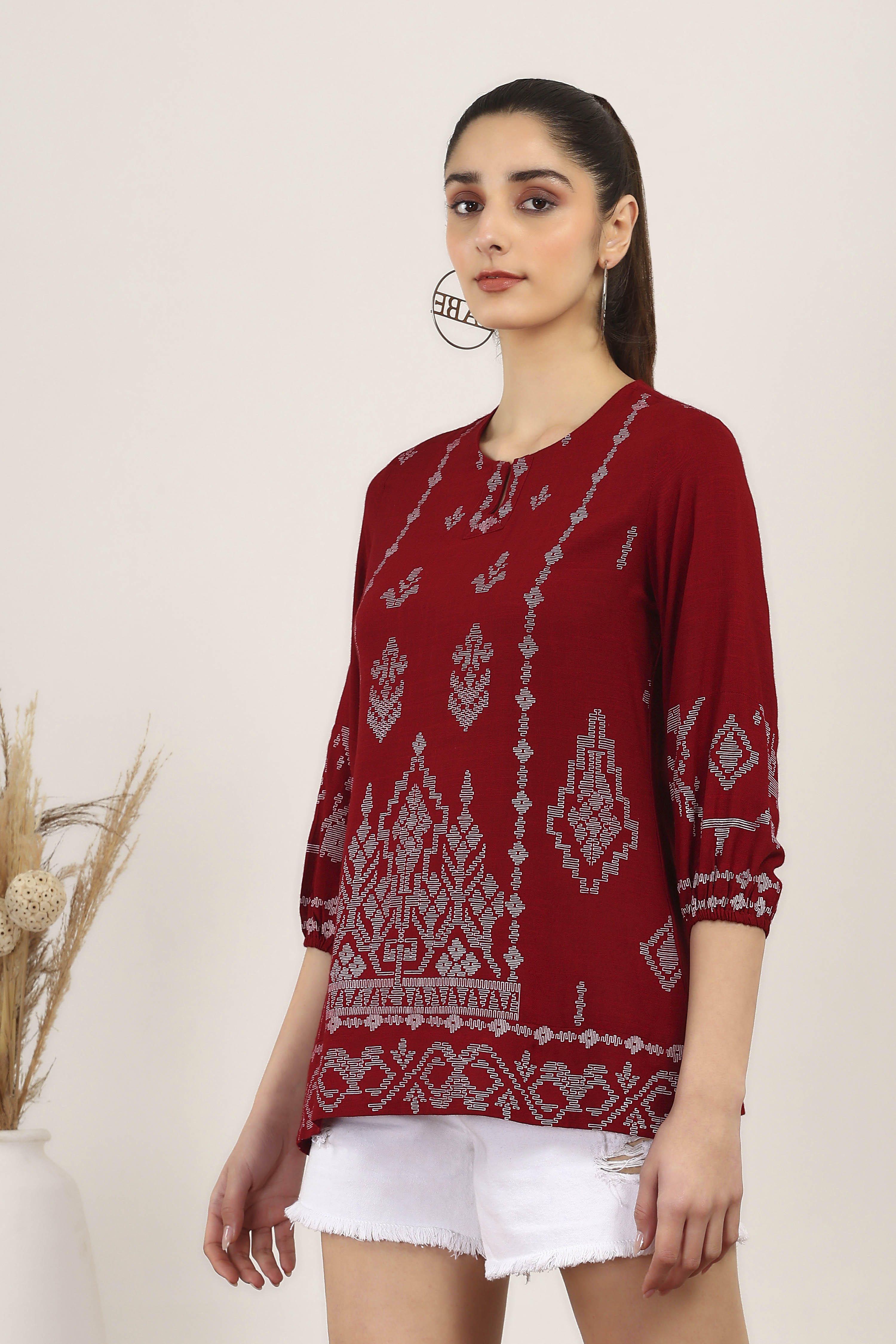 Black Rayon Straight Tops image number 2