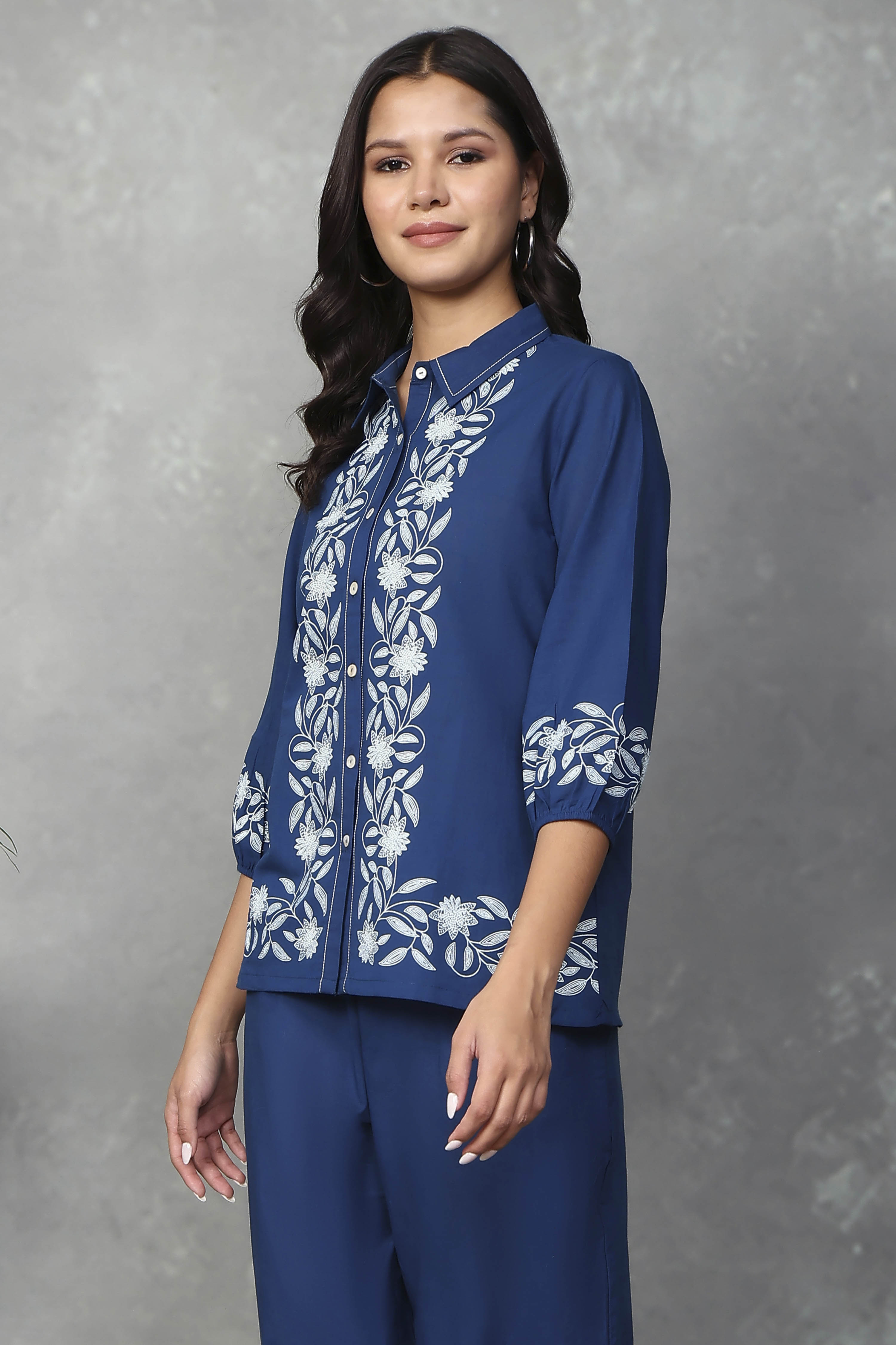 Blue Cotton Shirts image number 2