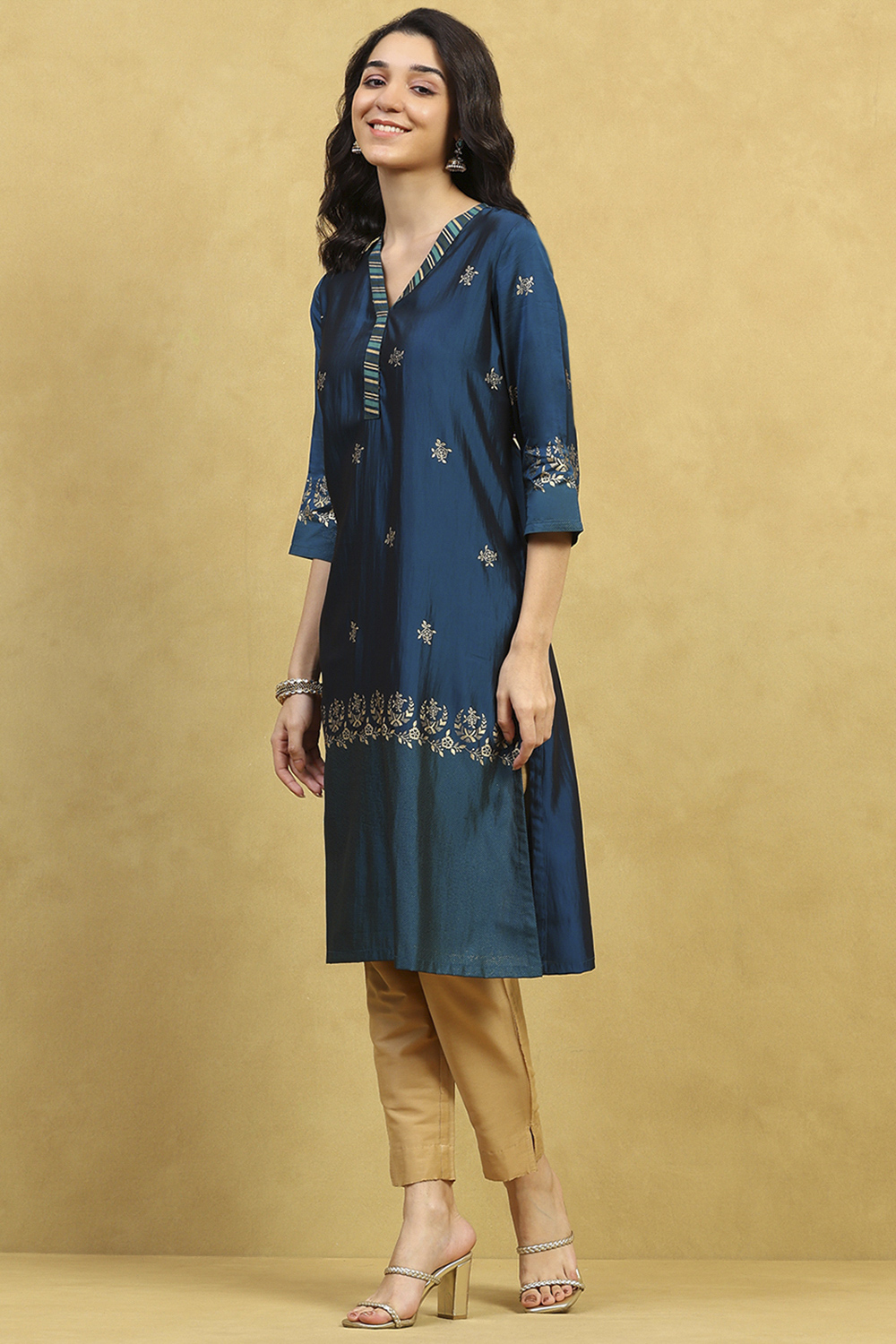 Blue Art Silk Printed Straight Kurta image number 2