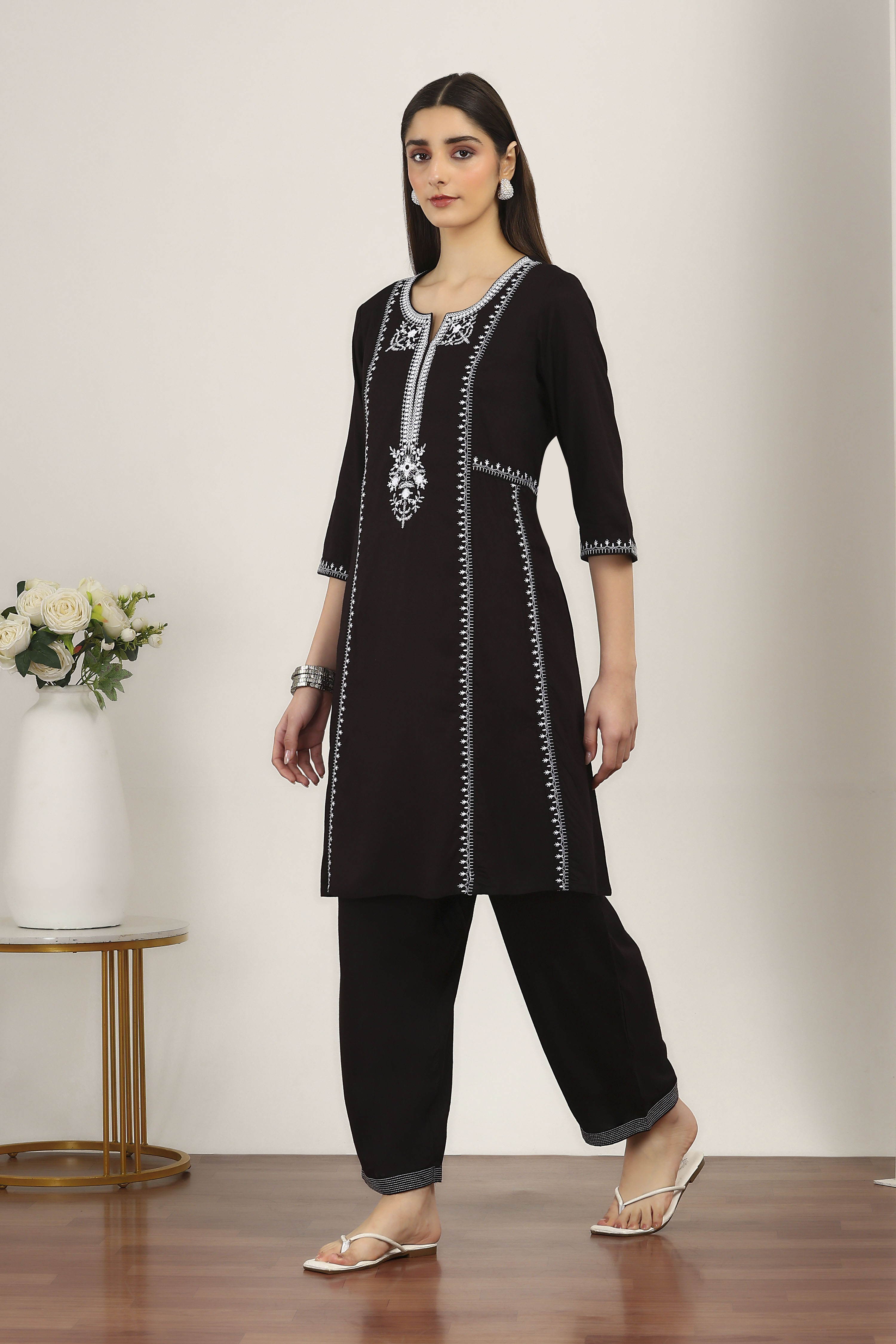 Black Rayon Viscose Rayon Kurta Pants Set image number 3