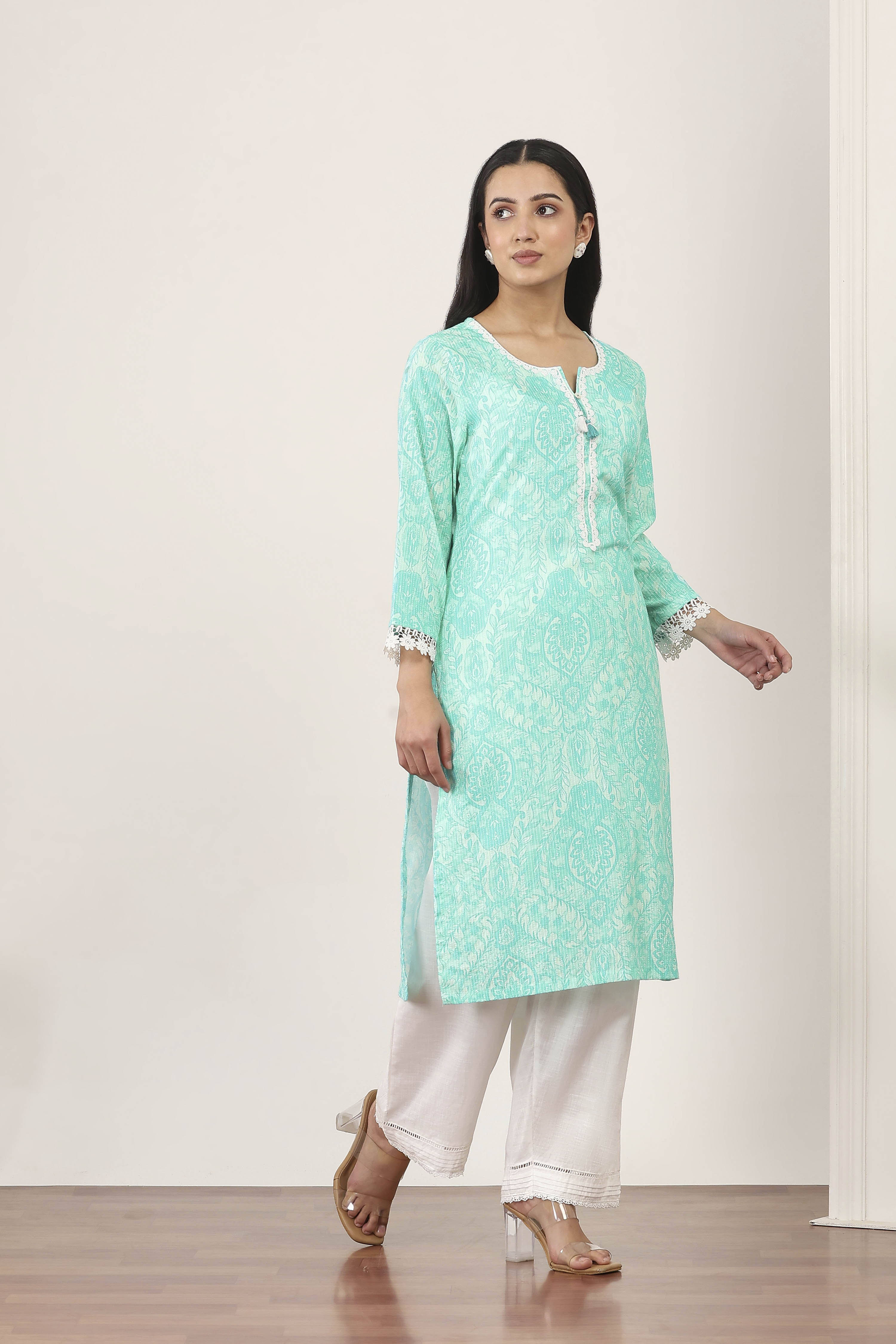 Blue Cotton Straight Kurtas image number 4