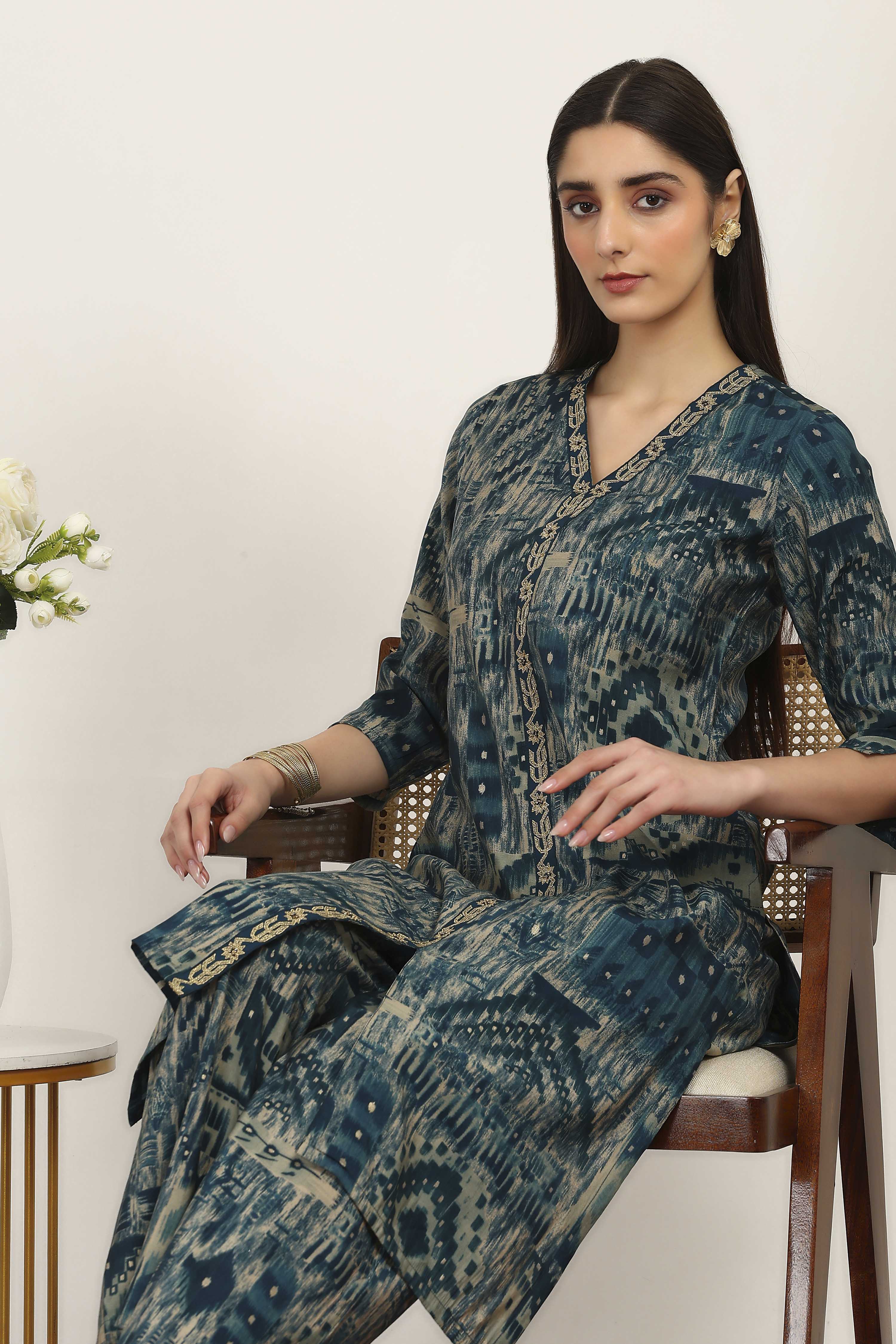 Green Viscose Polyester Viscose Rayon Kurta Pants Set image number 6