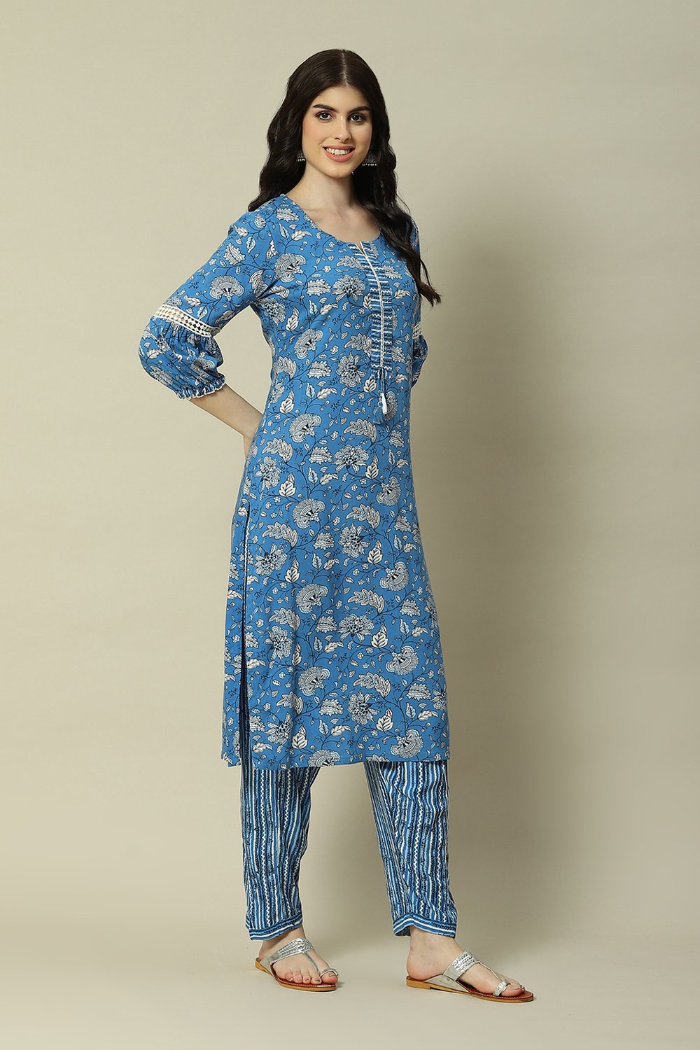 Blue LIVA Straight Printed Kurta Palazzo Suit Set image number 5