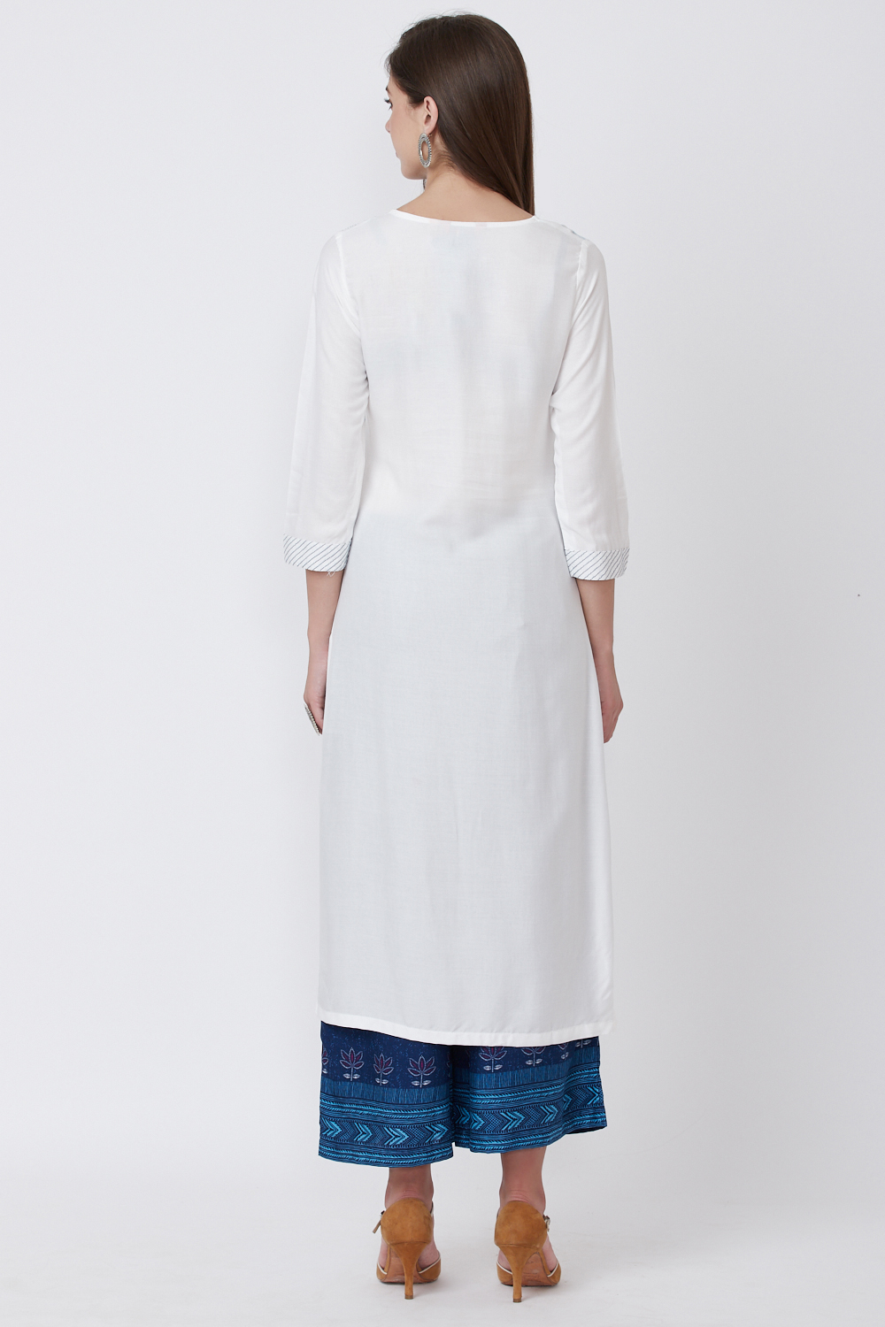 White Viscose Rayon Straight Kurta image number 4