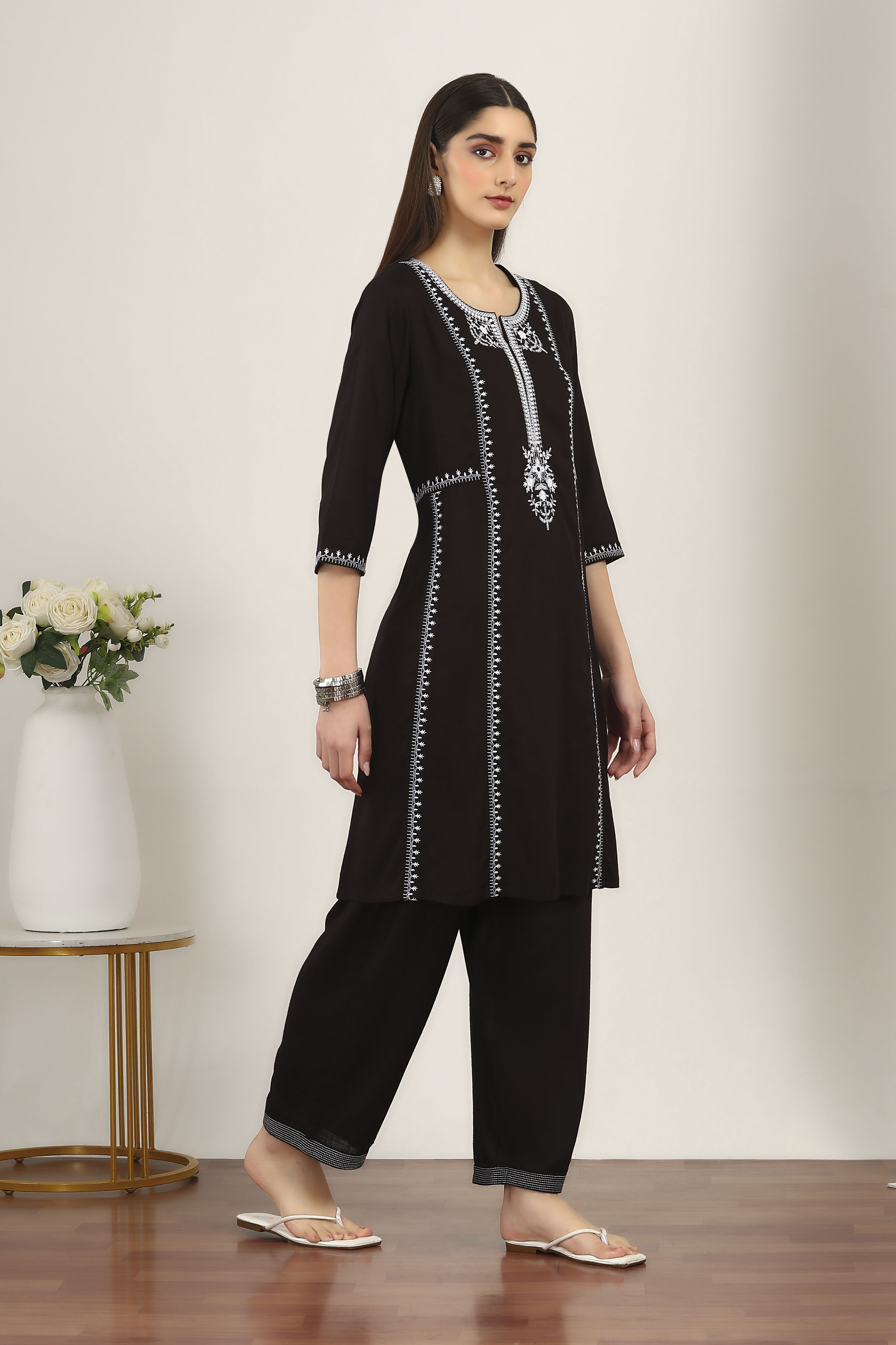 Black Rayon Viscose Rayon Kurta Pants Set image number 5