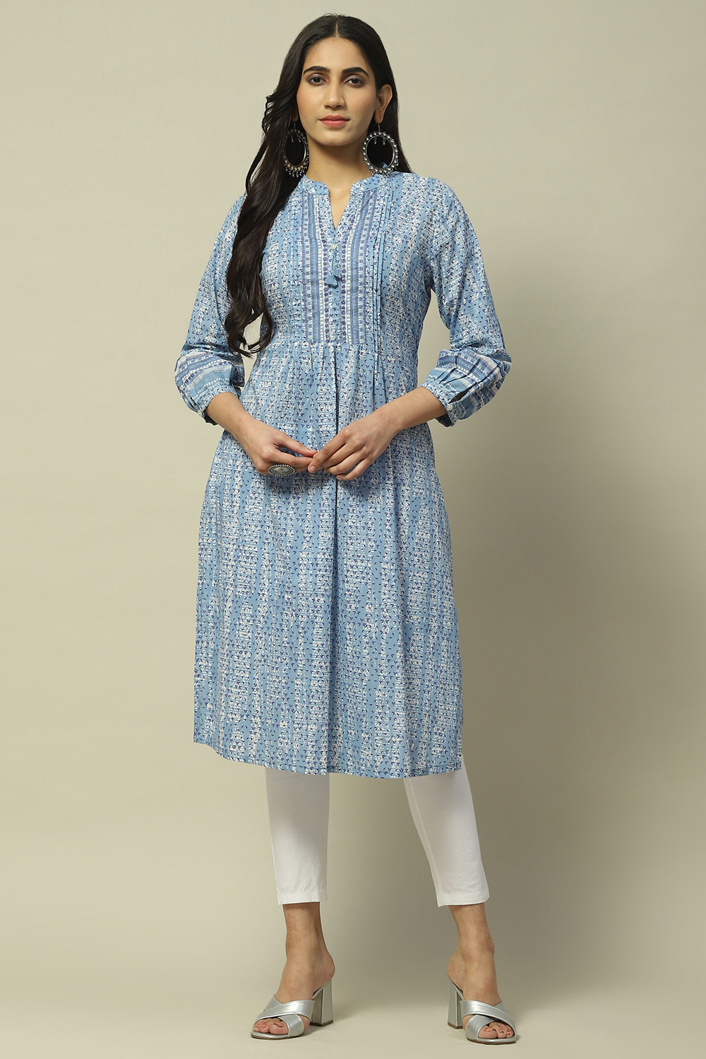 Pastel Blue Cambric Staight Kurta image number 5