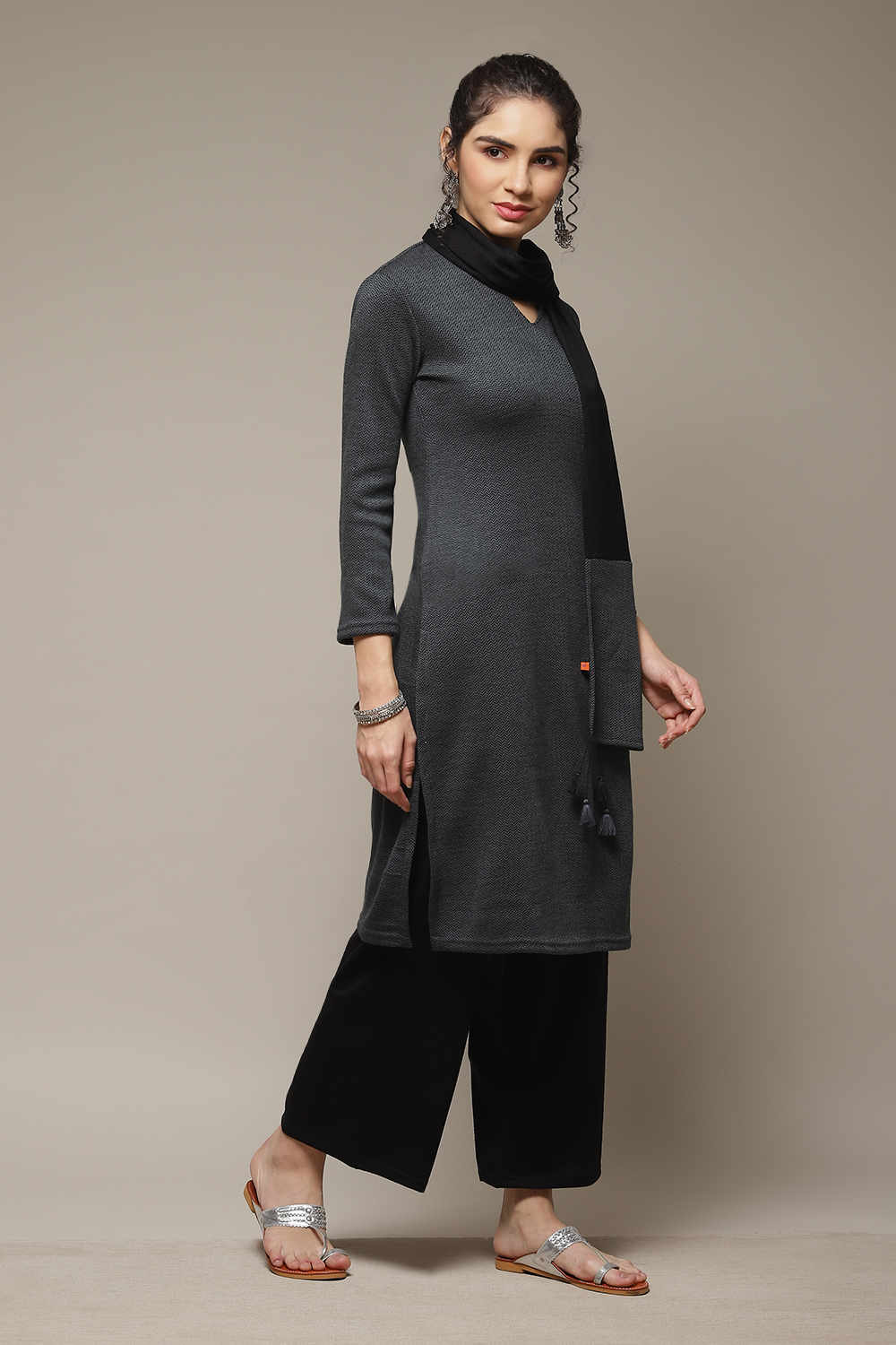 Grey Acrylic Straight Suit Set image number 6