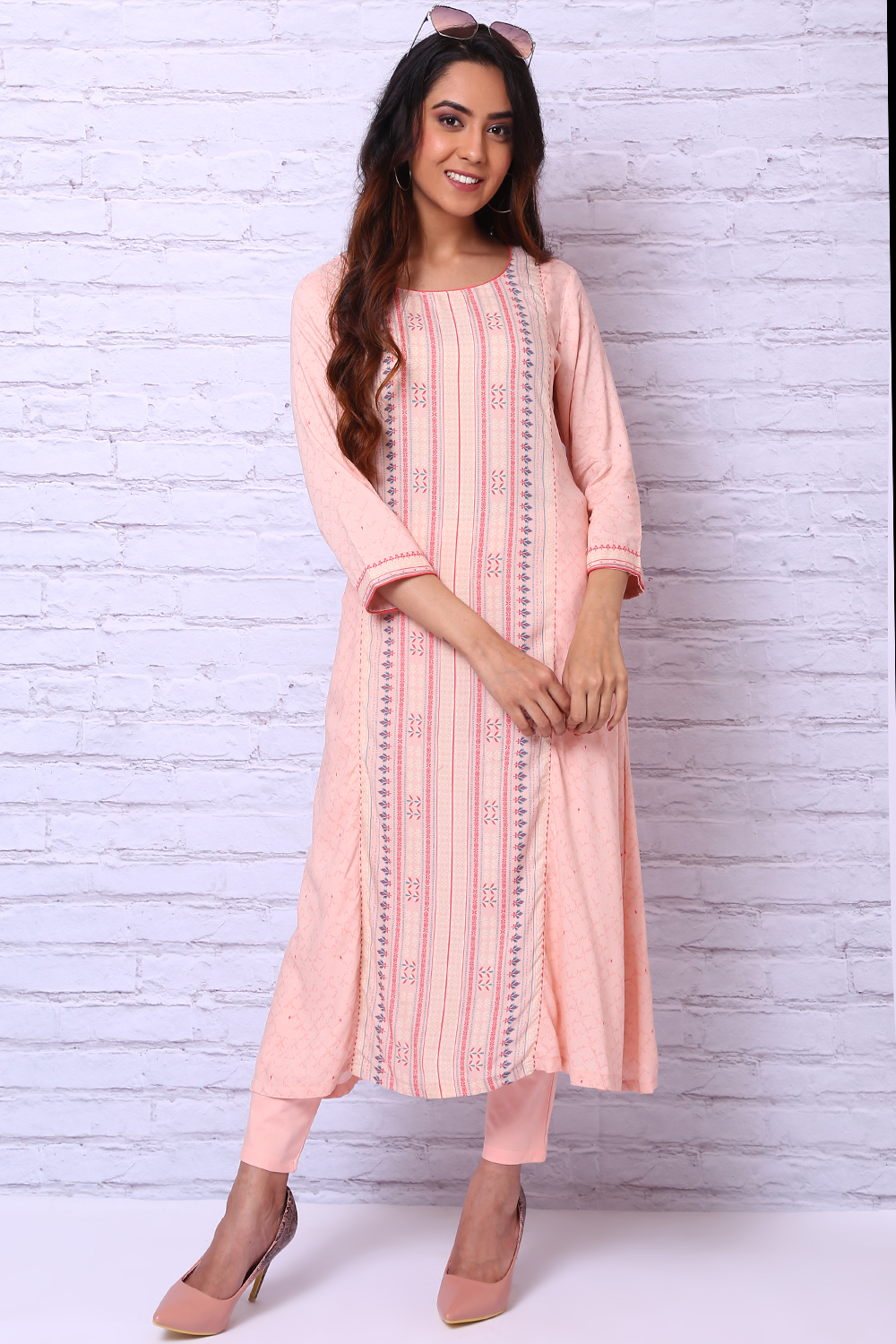 Peach Viscose Rayon A Line Kurta image number 3