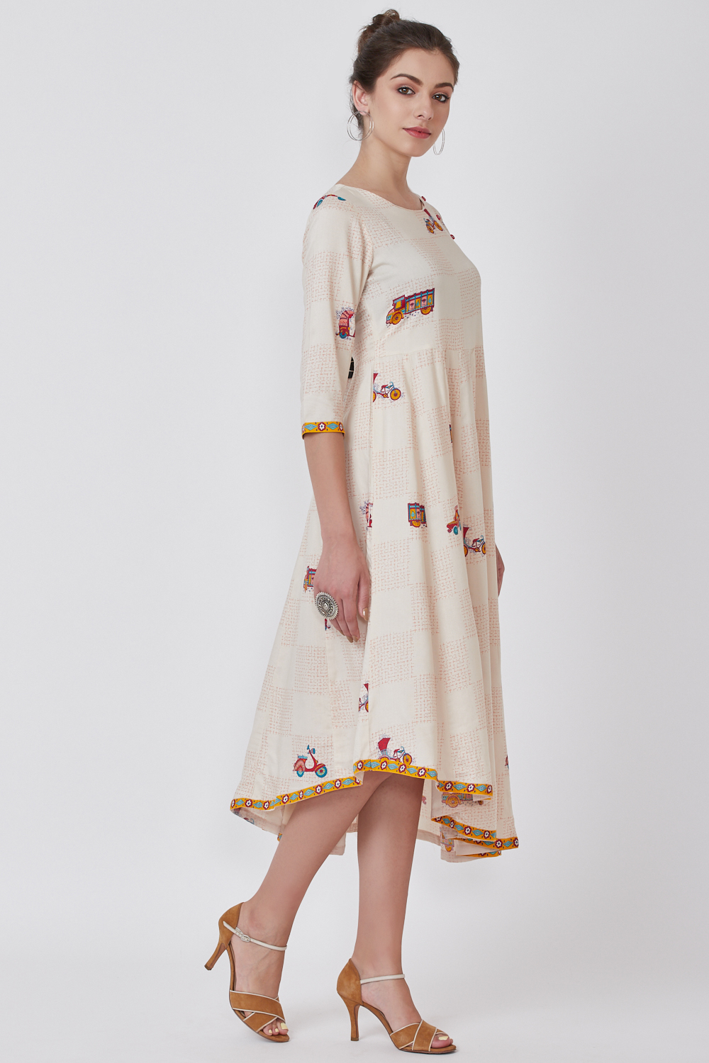 Off White Viscose Rayon Kalidar Dress image number 3
