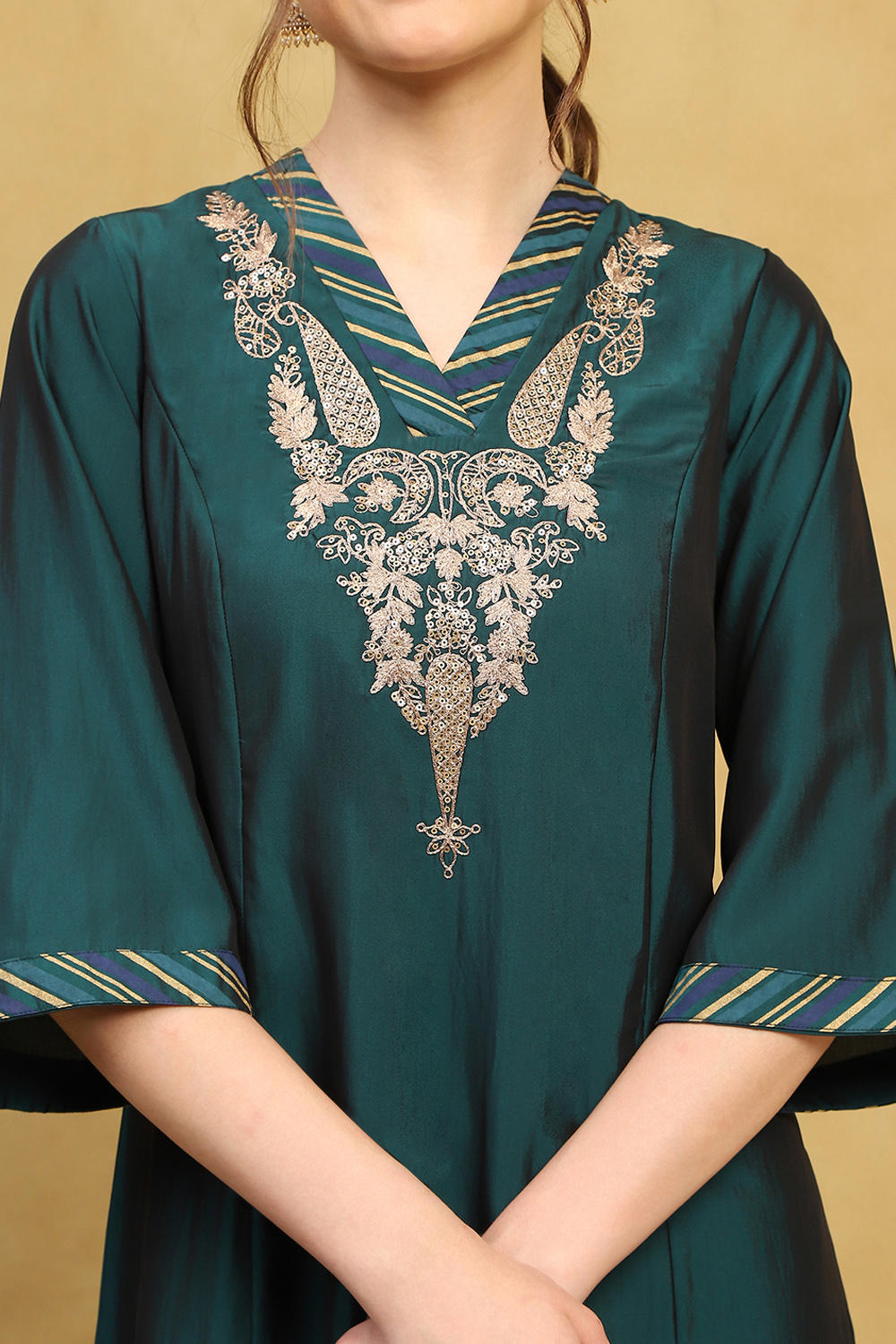 Deep Green Polyester Blend Embroidered A-Line Suit Set image number 1