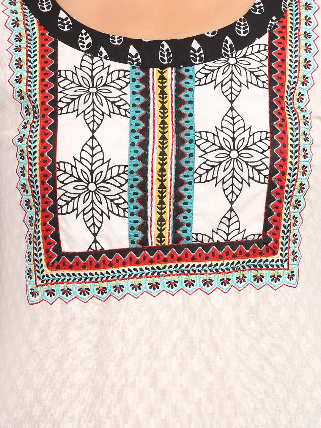 White Straight Cotton Kurta image number 4