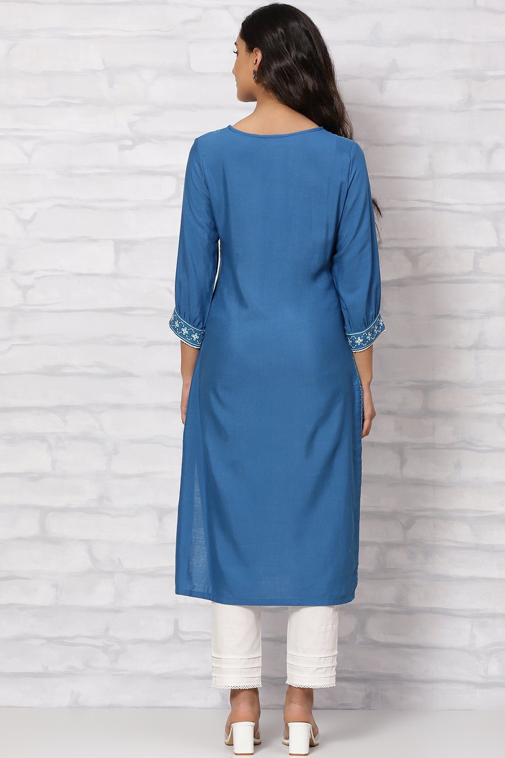 Indigo LIVA Straight Kurta image number 4