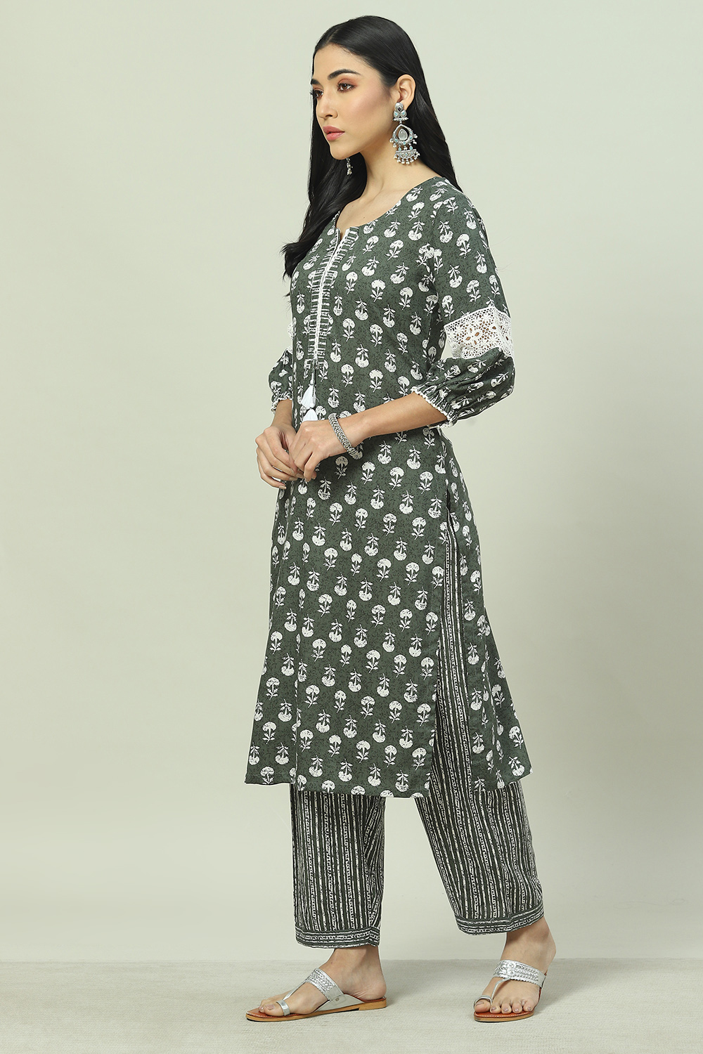 Olive Green LIVA Woven Straight Kurta Suit Set image number 3