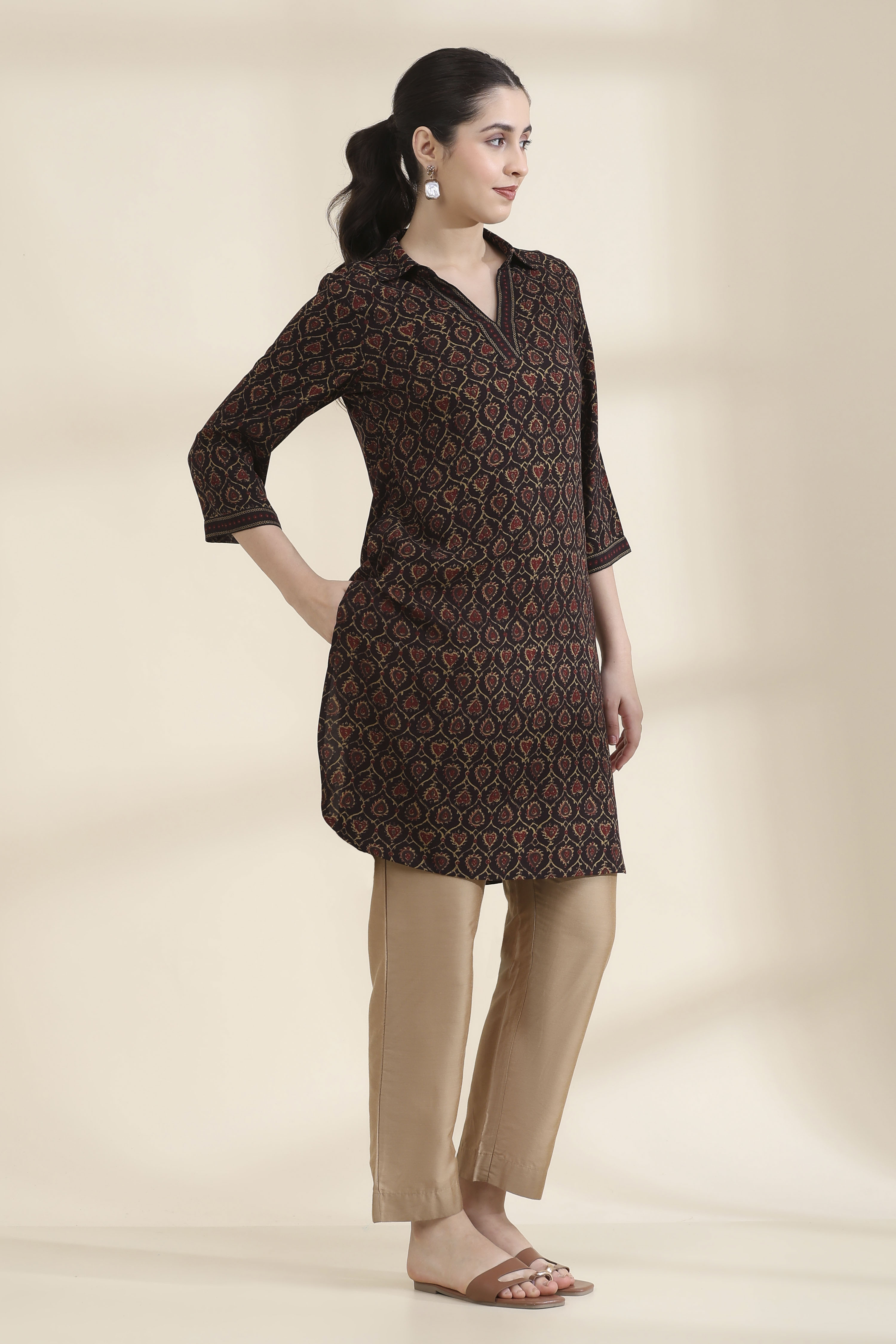 Brown Printed Straight Kurta image number 3