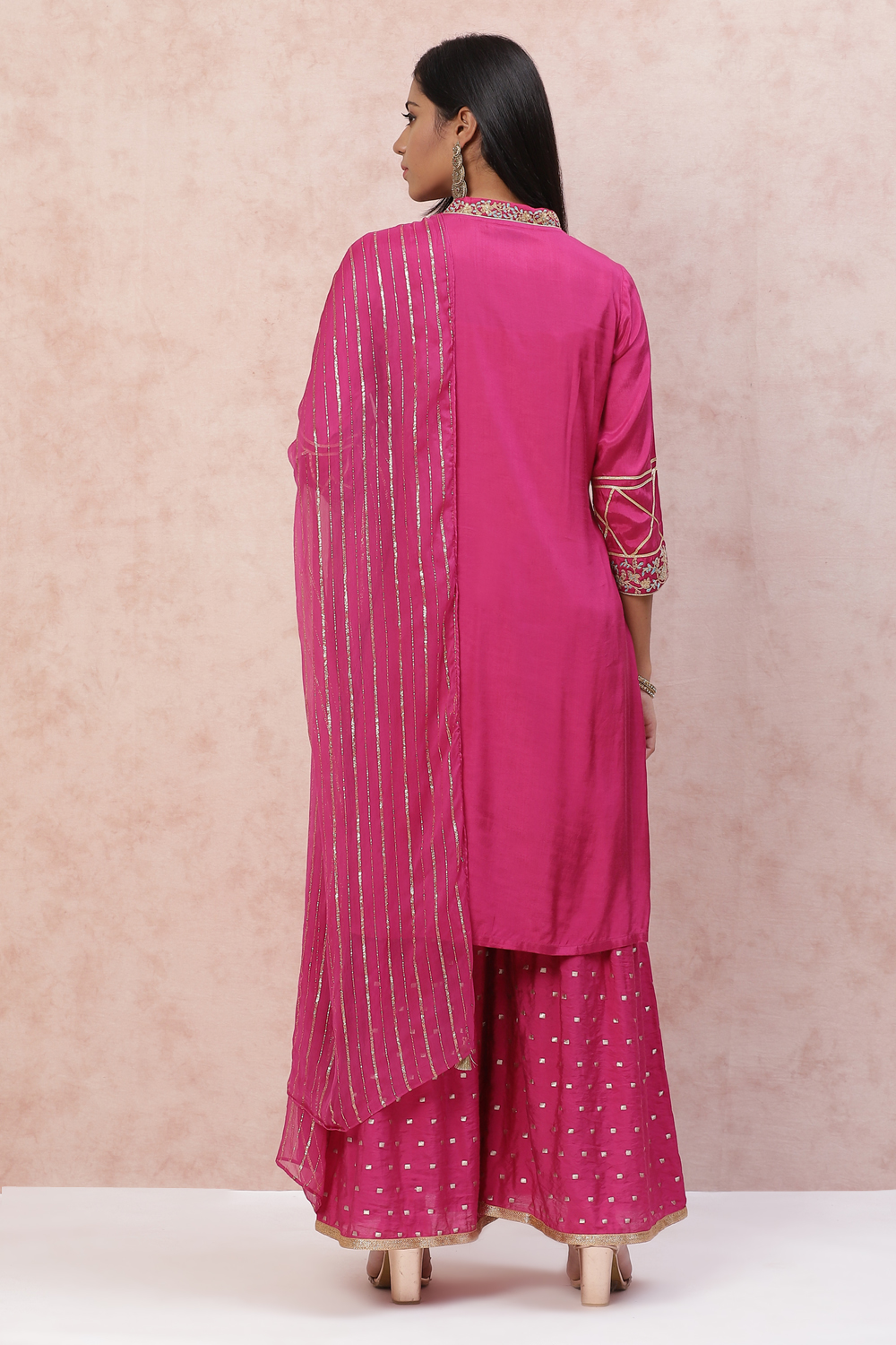 Magenta Viscose Straight Suit Set image number 7