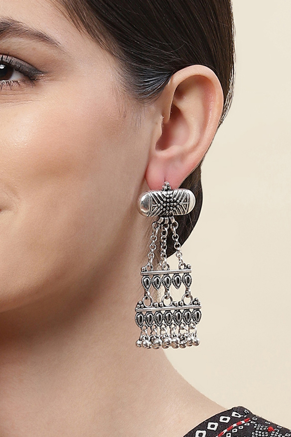 Silver Alloy Earrings image number 1