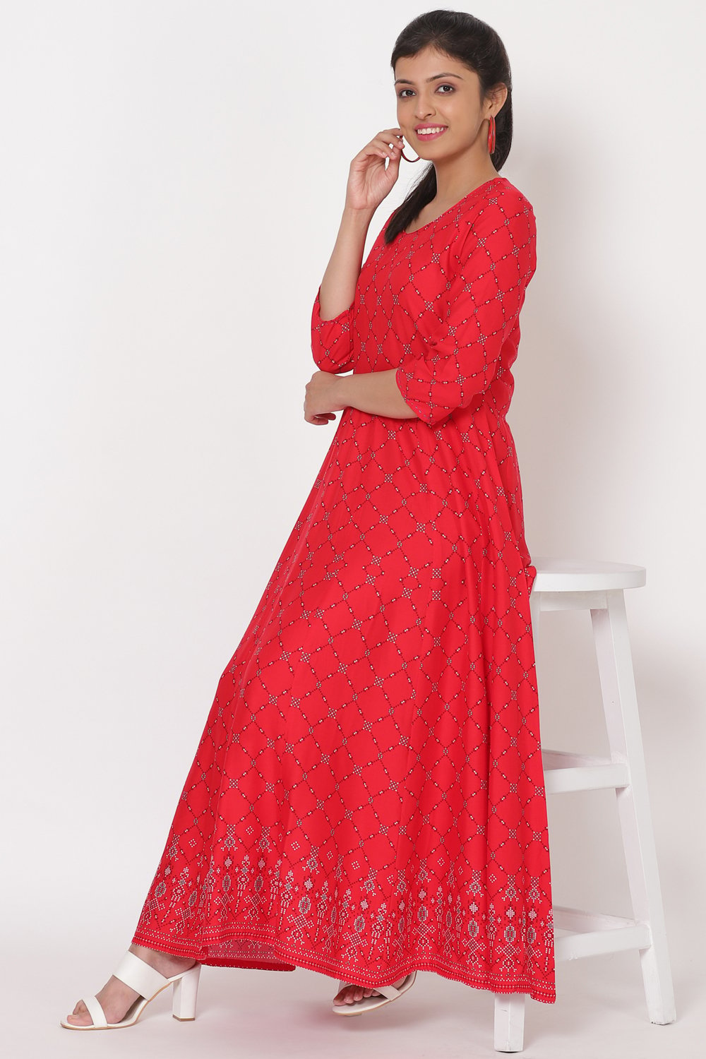 Red Viscose Kalidar Kurta image number 6