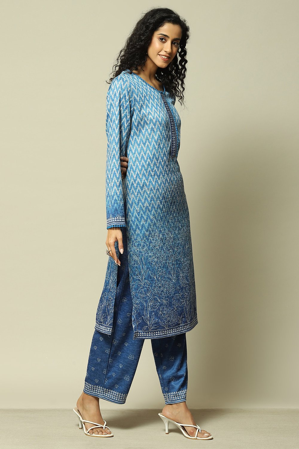 Green Acrylic Straight Printed Kurta Palazzo Suit Set image number 5