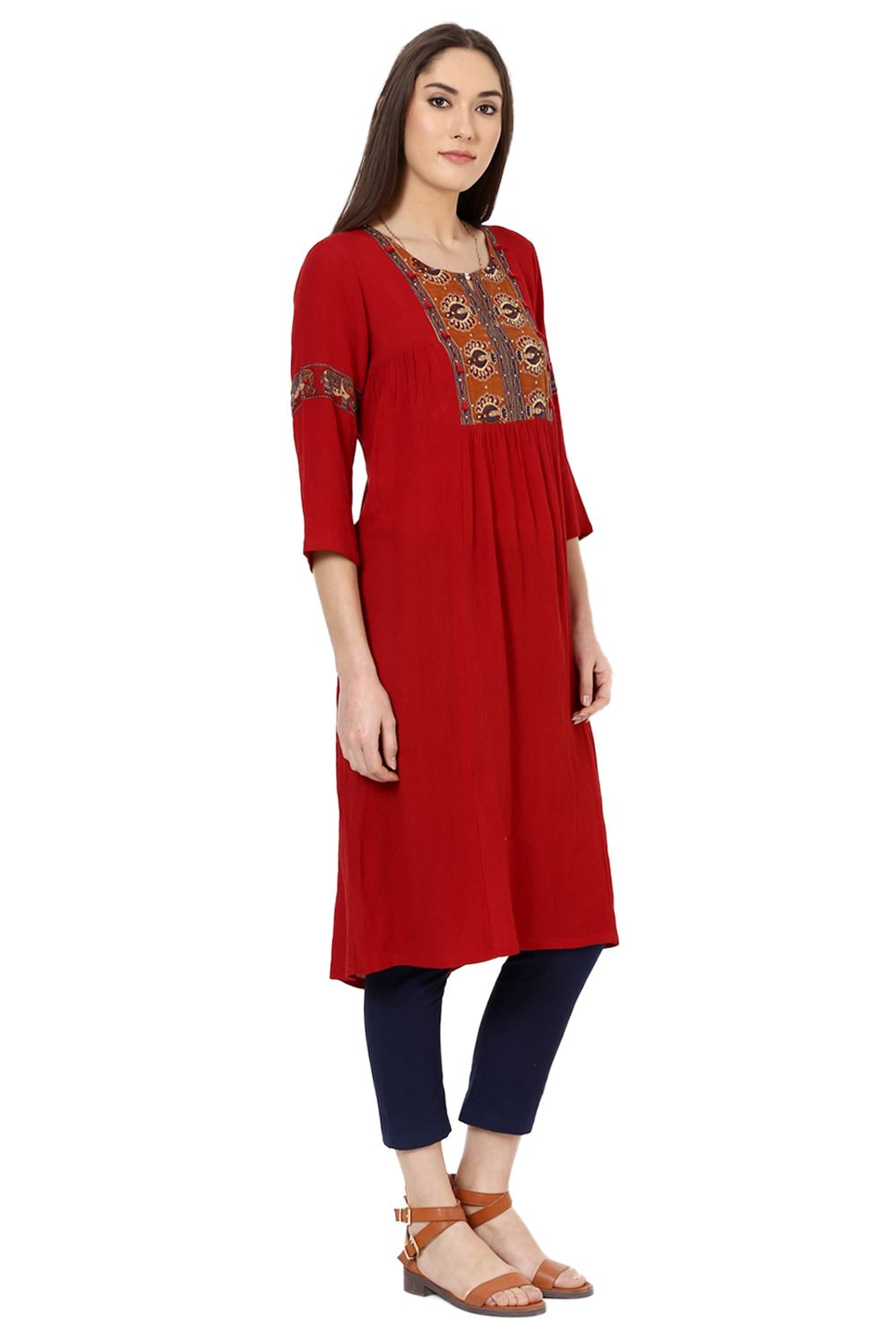 Maroon Straight Viscose Rayon Kurta image number 3
