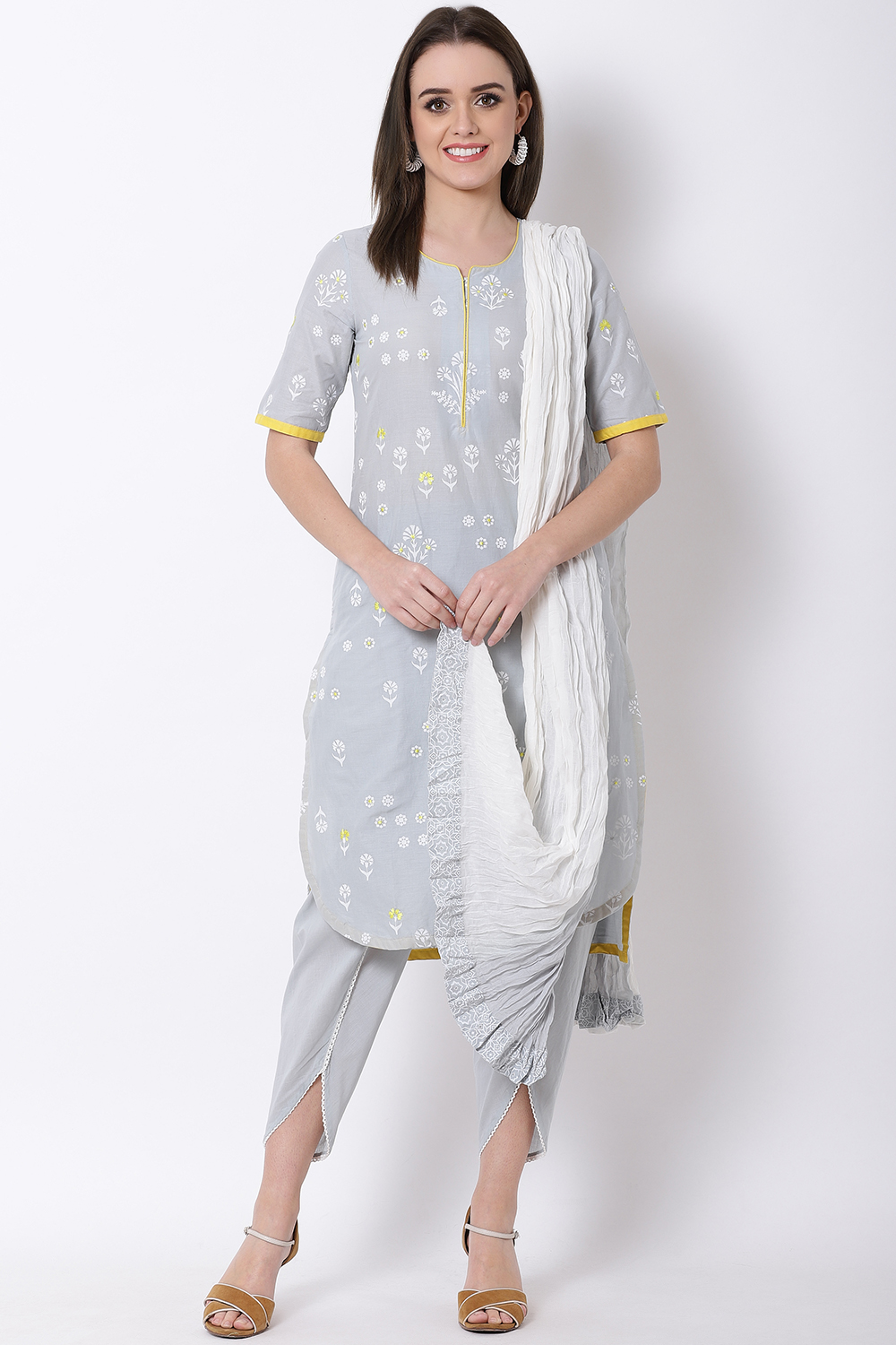 Grey and White Cotton Dupatta image number 1