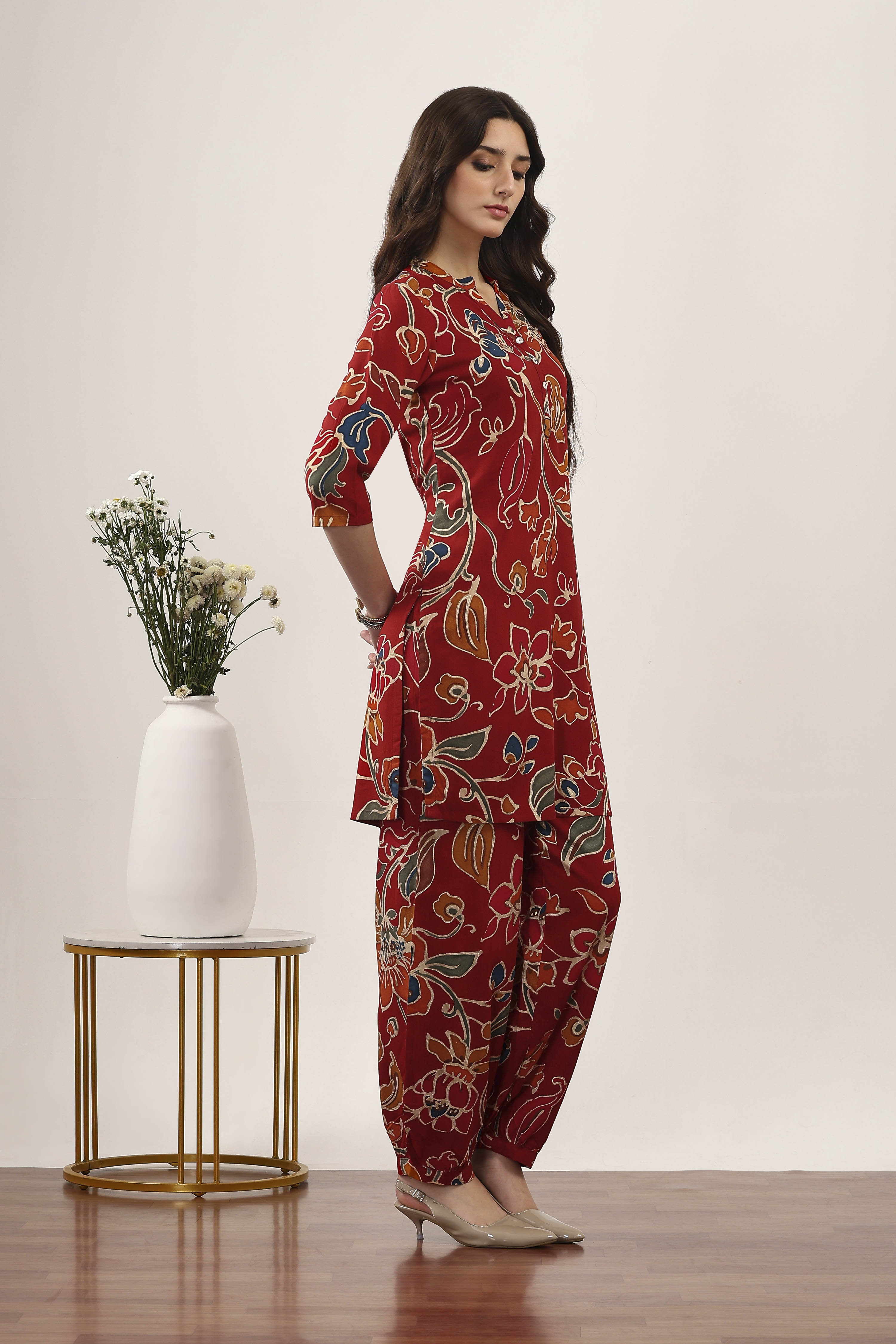 Red Rayon Viscose Rayon Kurta Pants Set image number 5