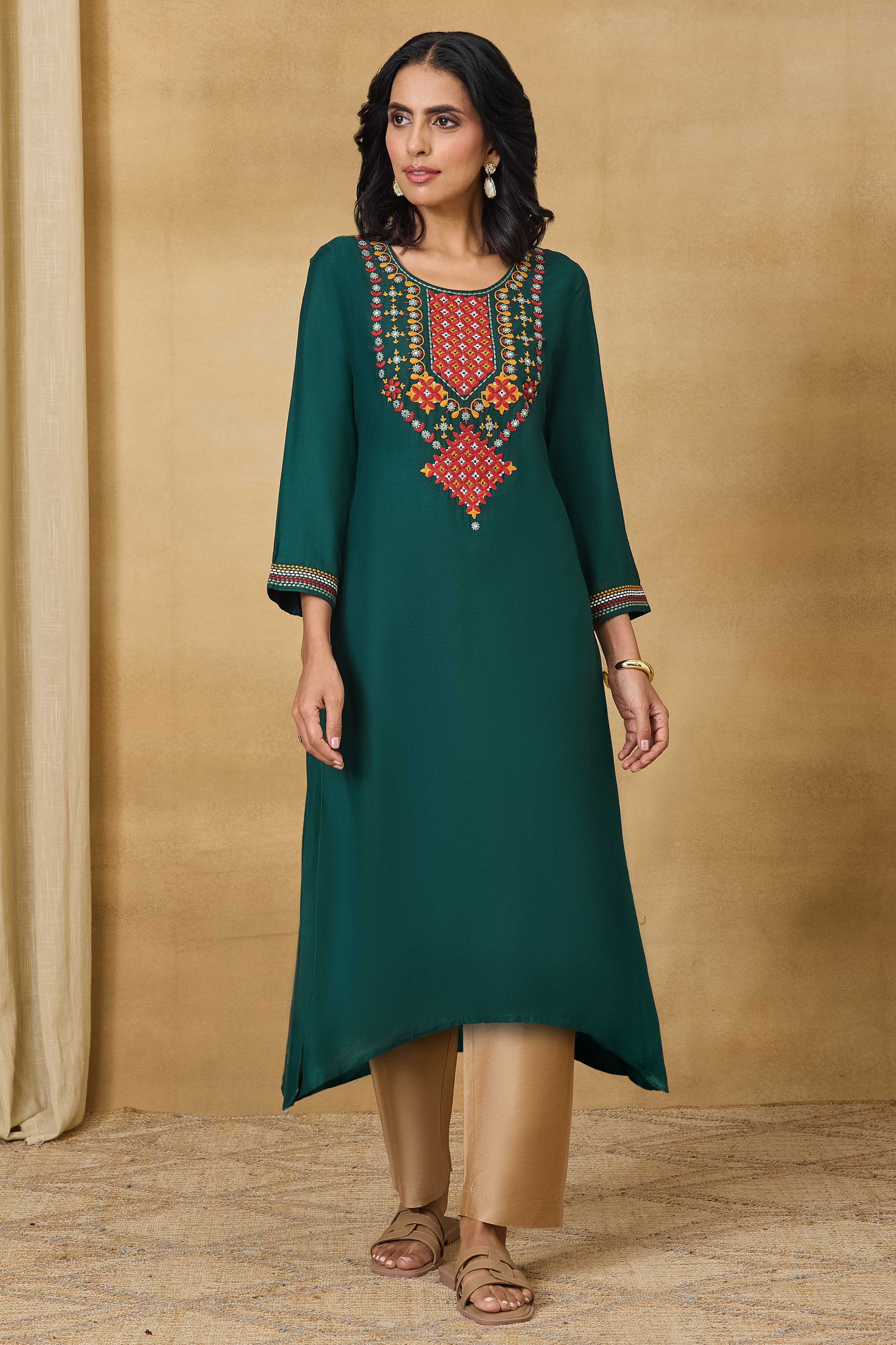 Yellow Viscose Rayon Straight Solid Kurta image number 0